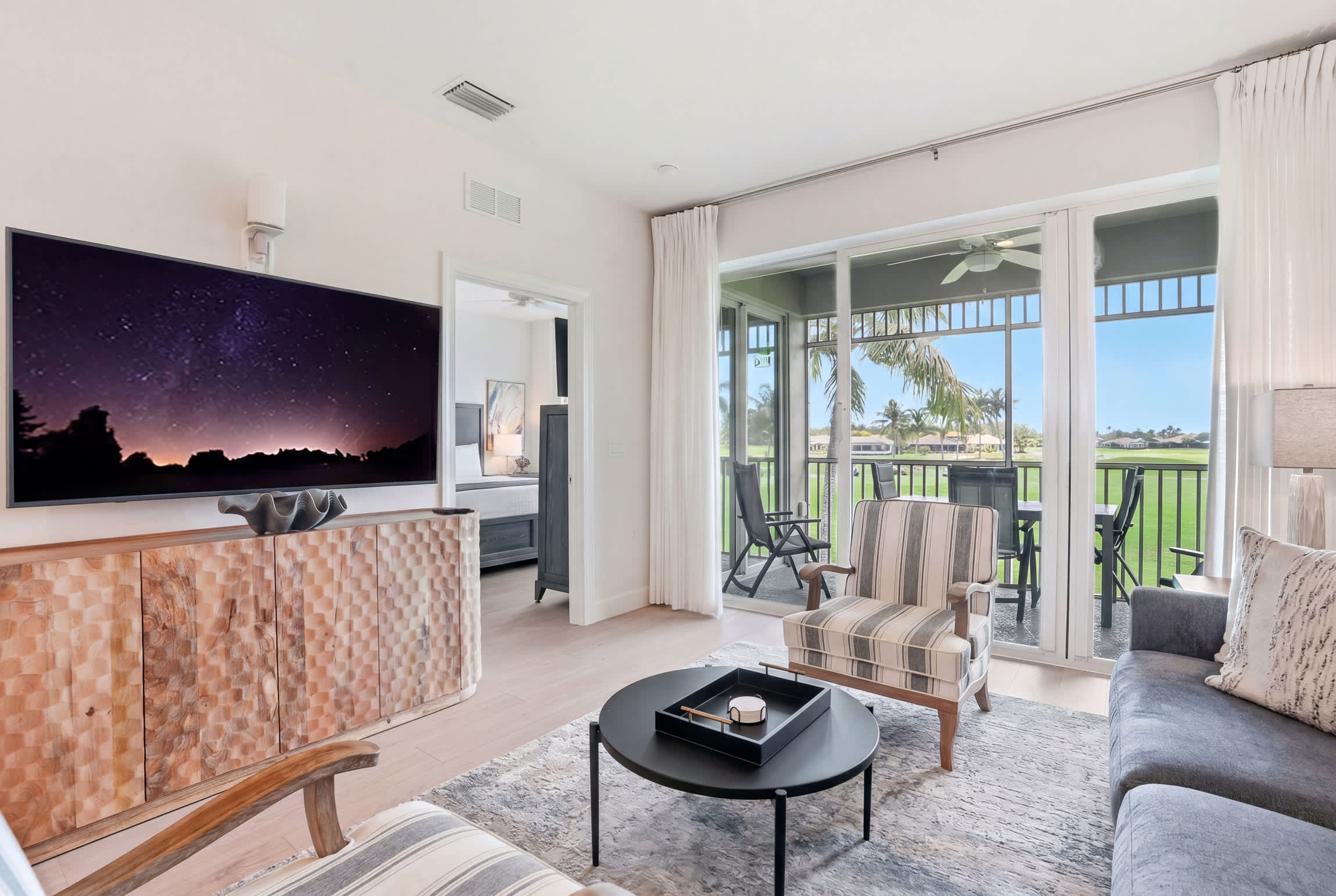 521 Spectacular Golf Views Renovated Sleeps 6 | Photo 14