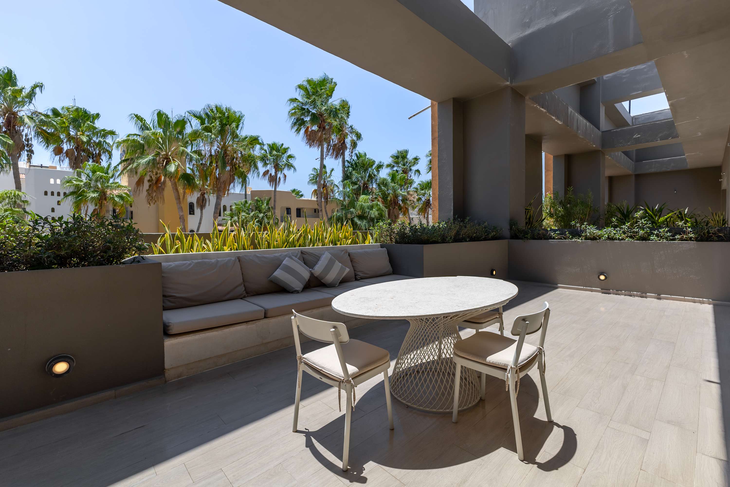 Capitalia | 2BR & Studio in Prime Marina Location