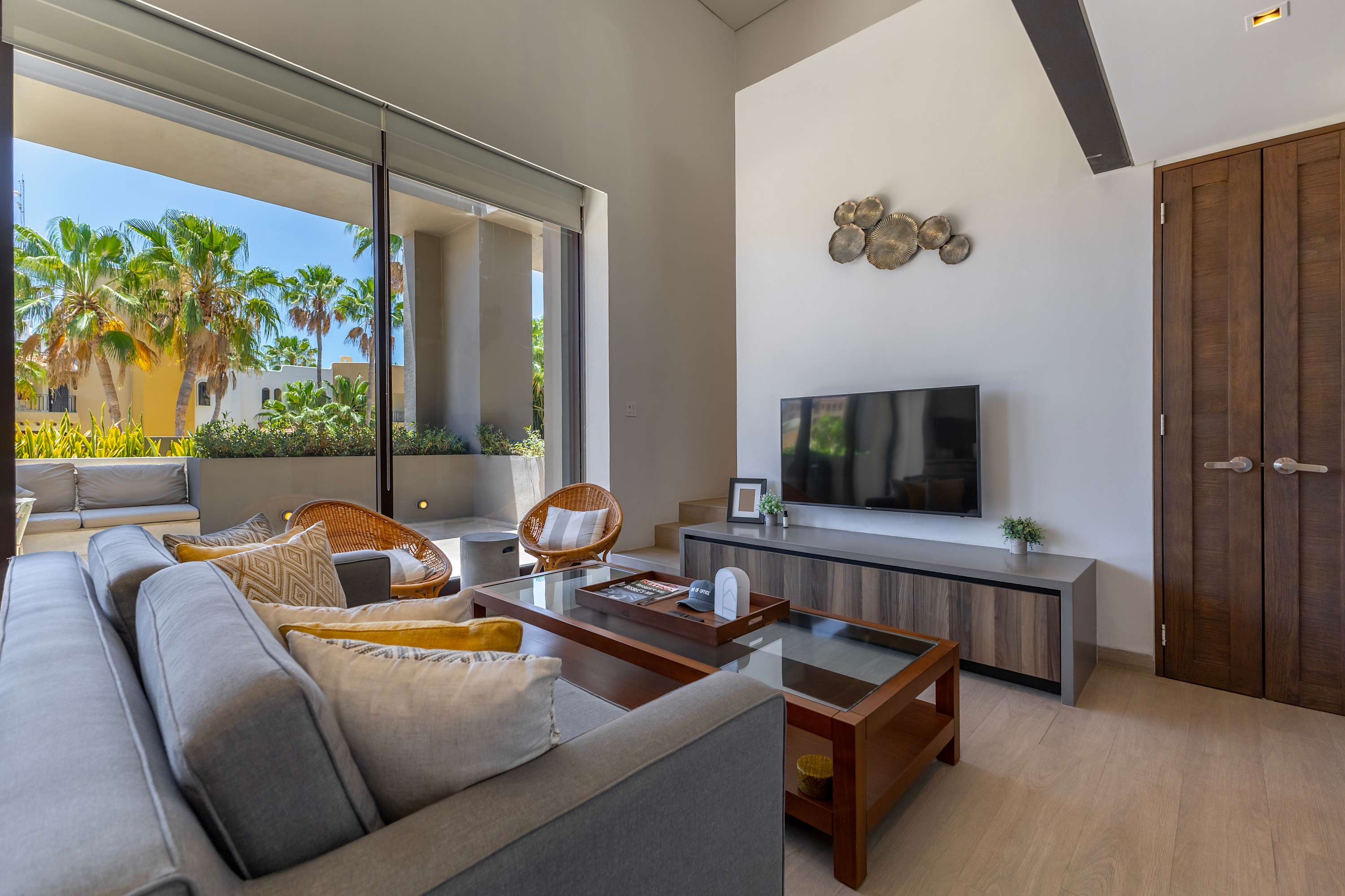 Capitalia | 2BR & Studio in Prime Marina Location