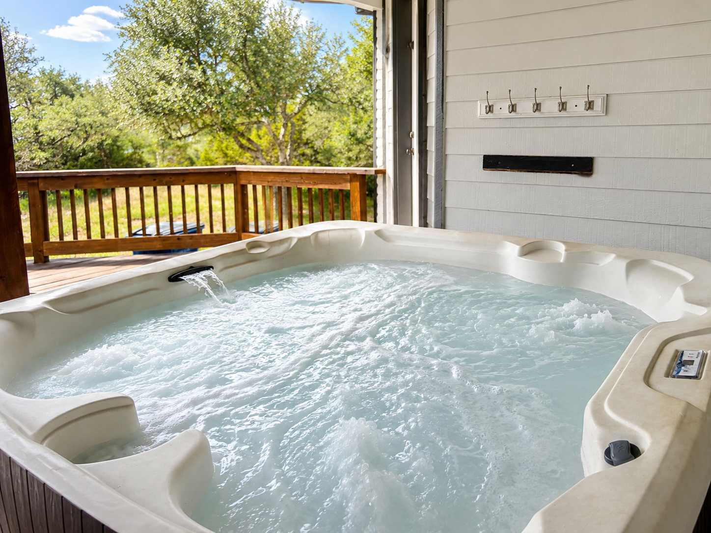Crossbow Canyon Retreat w/Hot tub! | Photo 4