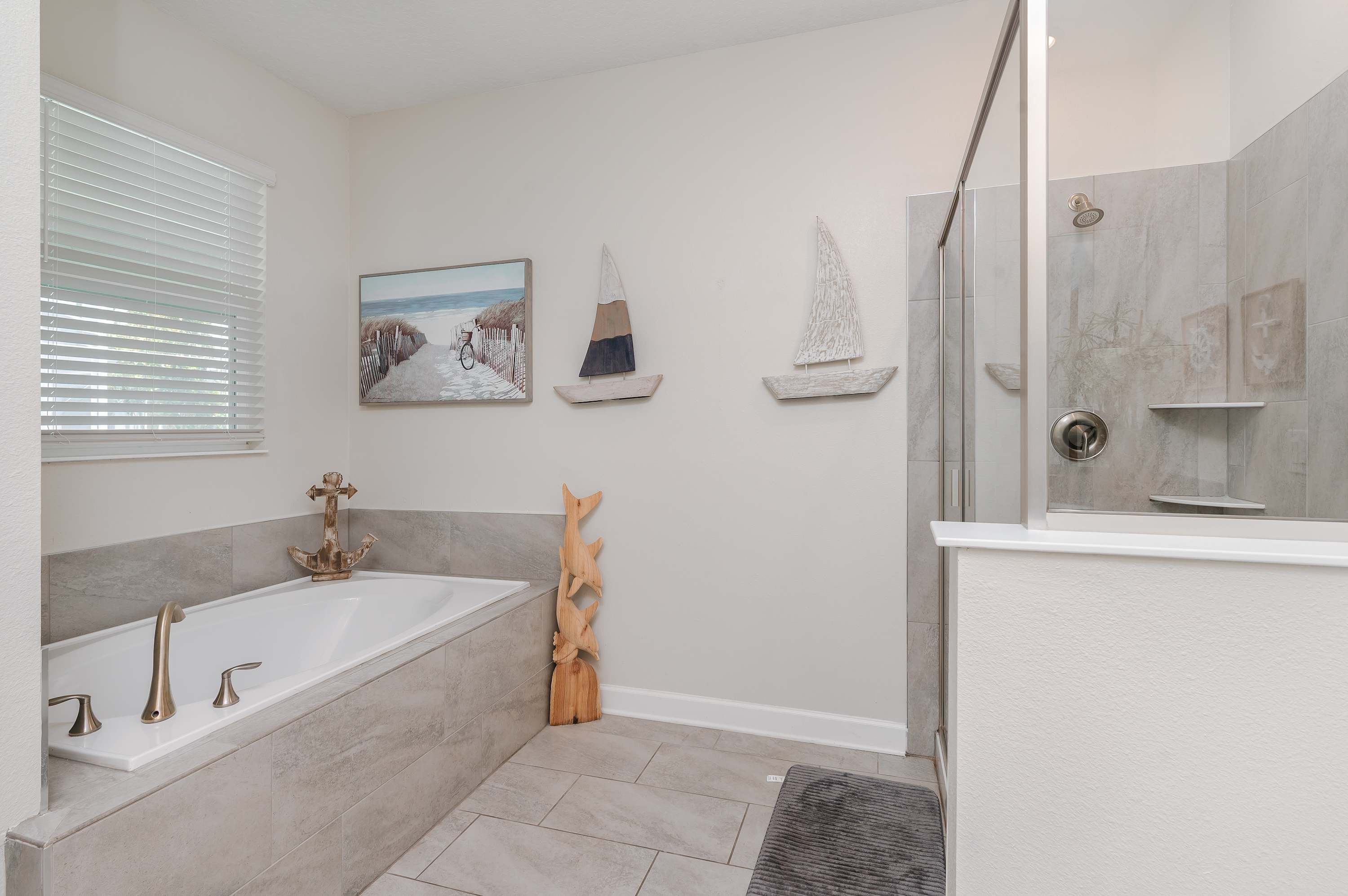 Spacious home with private pool & hot tub