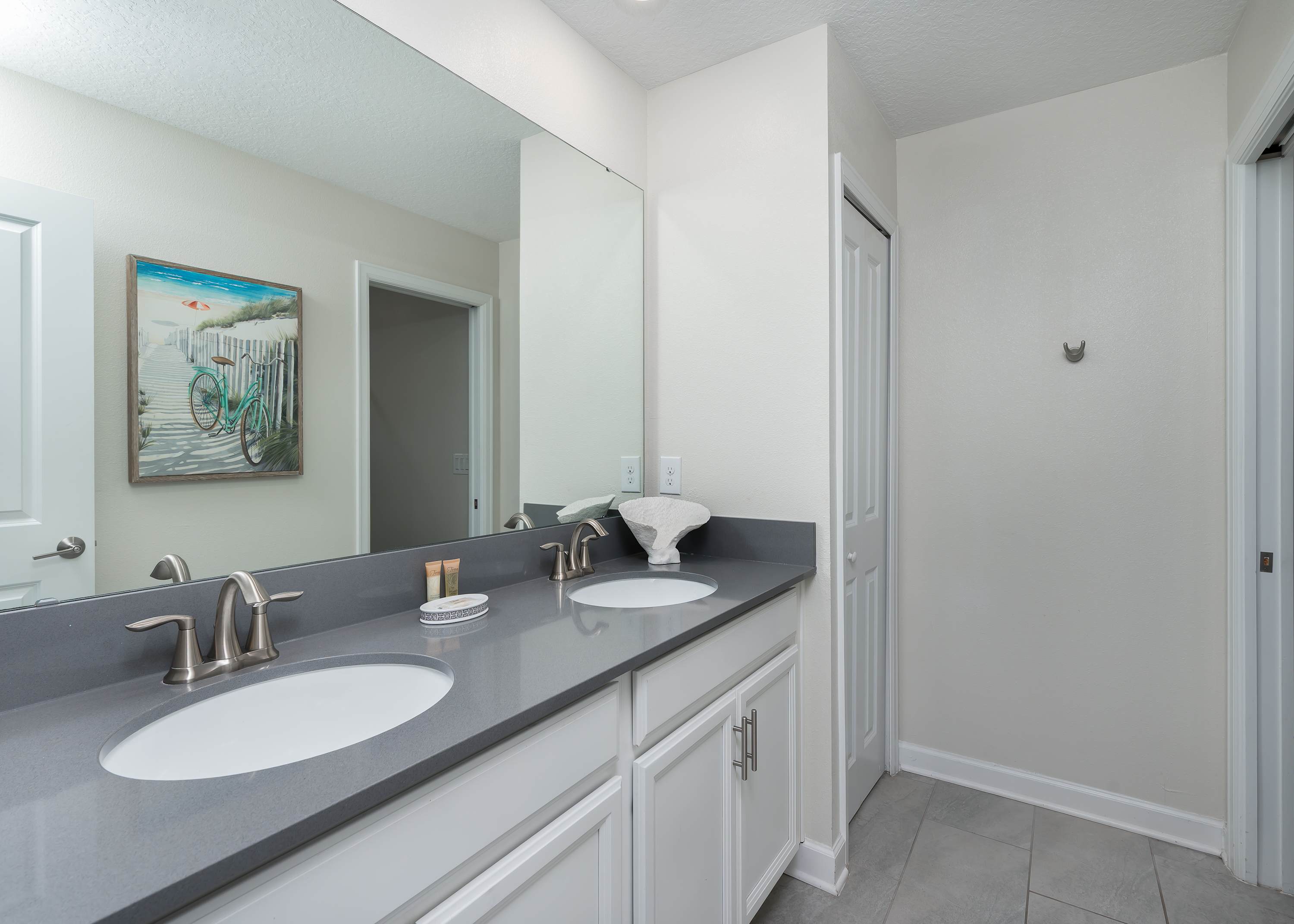 Spacious home with private pool & hot tub