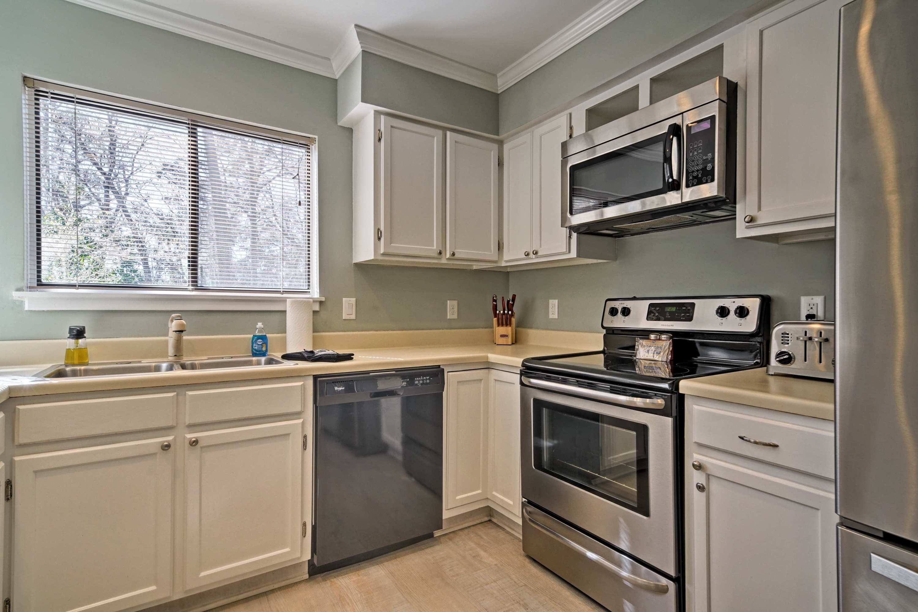 72 Springwood Villas | Photo 10