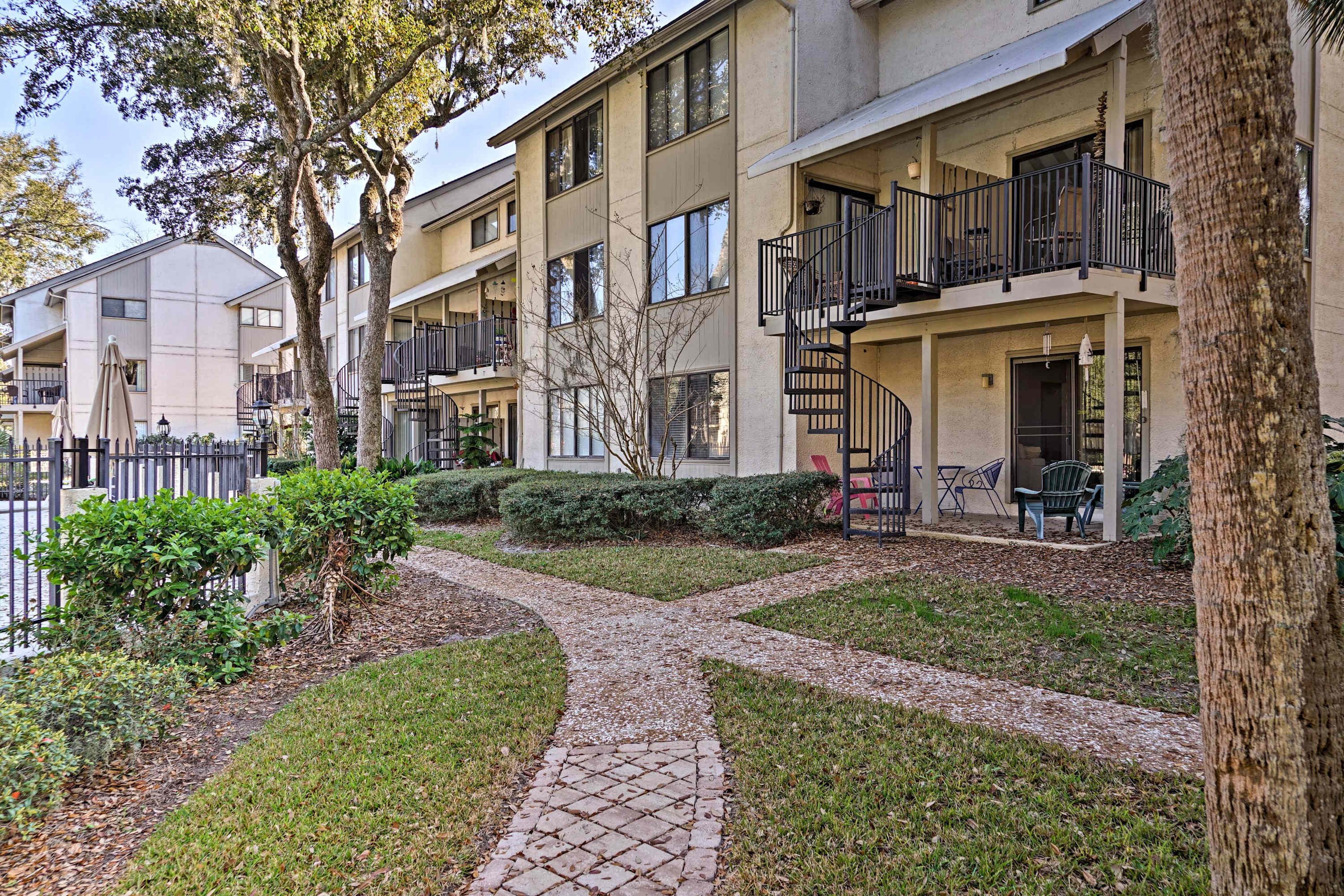 72 Springwood Villas | Photo 4