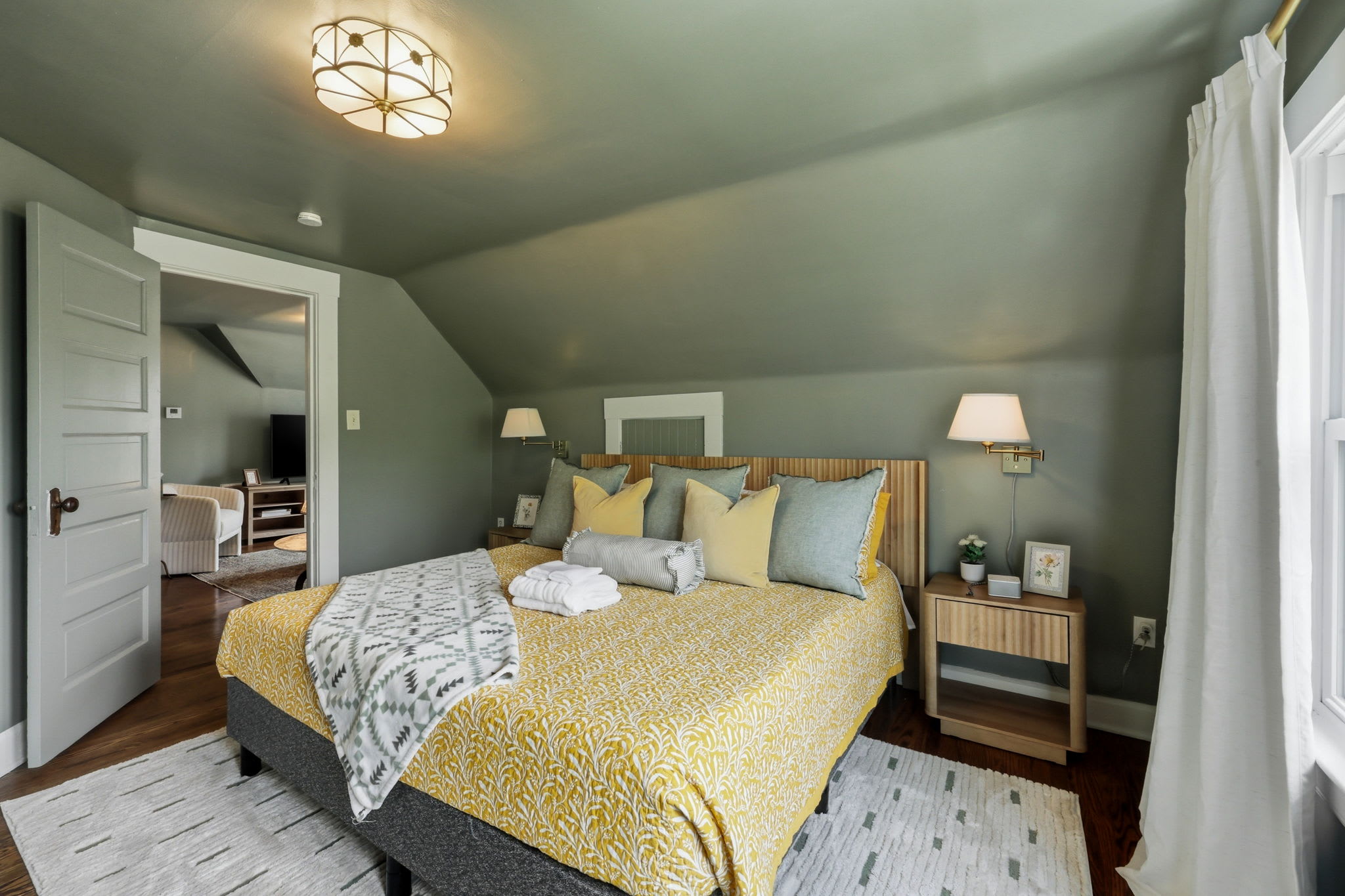 Cottagecore by the Shore — Cleveland, OH — vacation rental