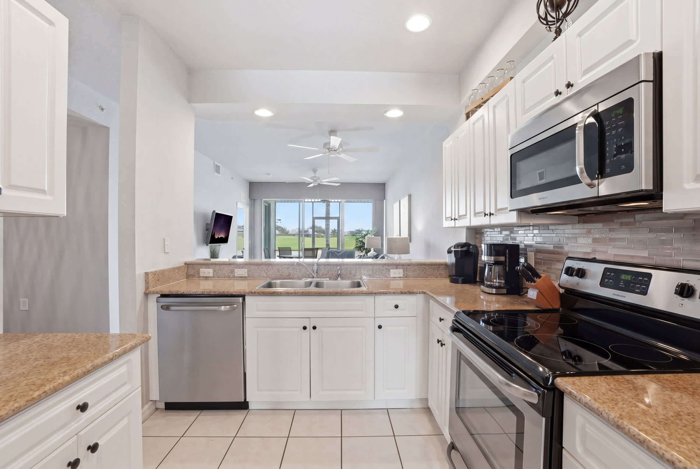 914 First Floor Golf and Lake View Sleeps 6 | Photo 14
