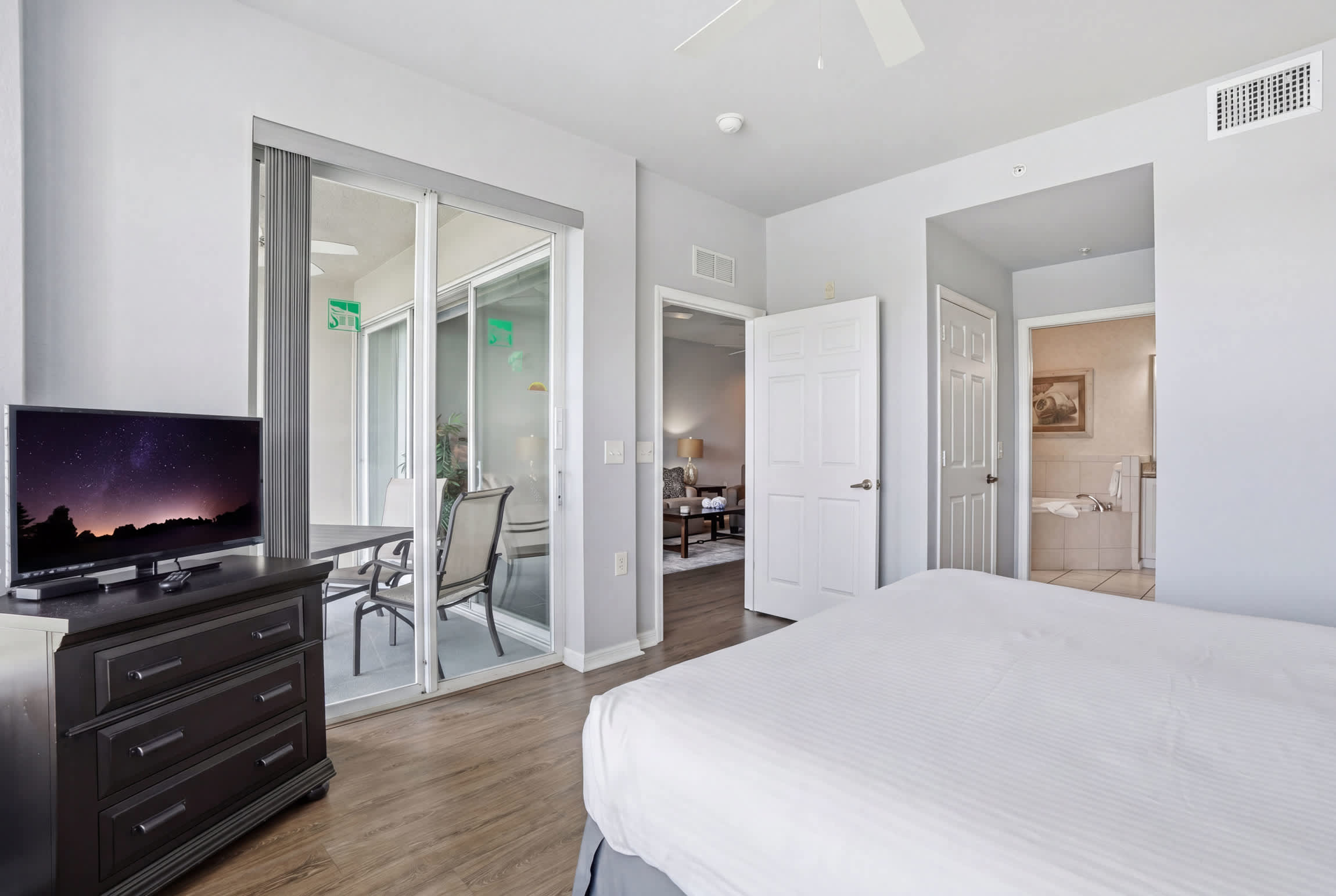 914 First Floor Golf and Lake View Sleeps 6 | Photo 23