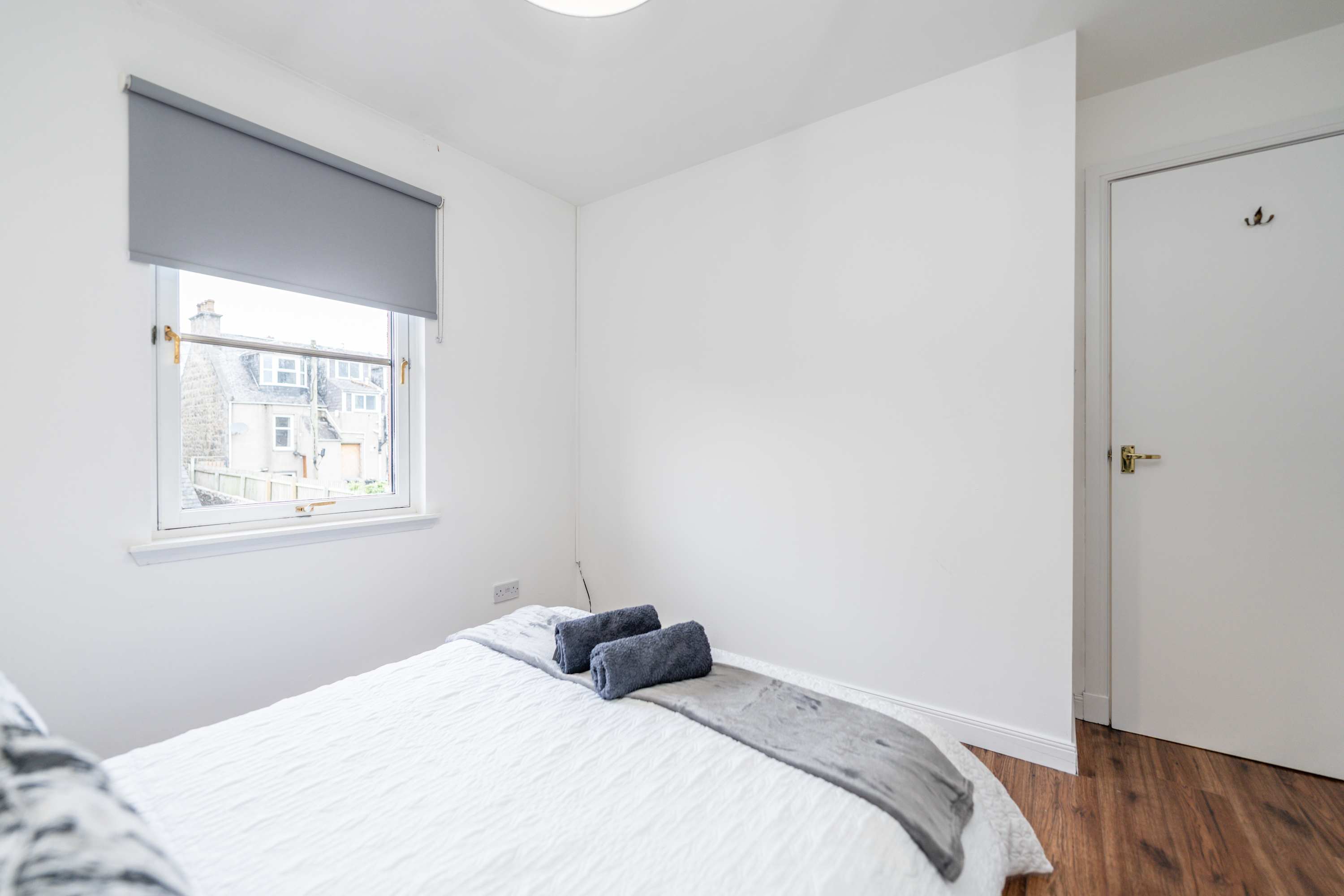 View Stylish 2BR -Free Parking -Near Shops and Cafes in Union Grove AB10 6AA Stylish 2BR -Free Parking -Near Shops and Cafes in Union Grove AB10 6AA - Property image 7 - VivreStays