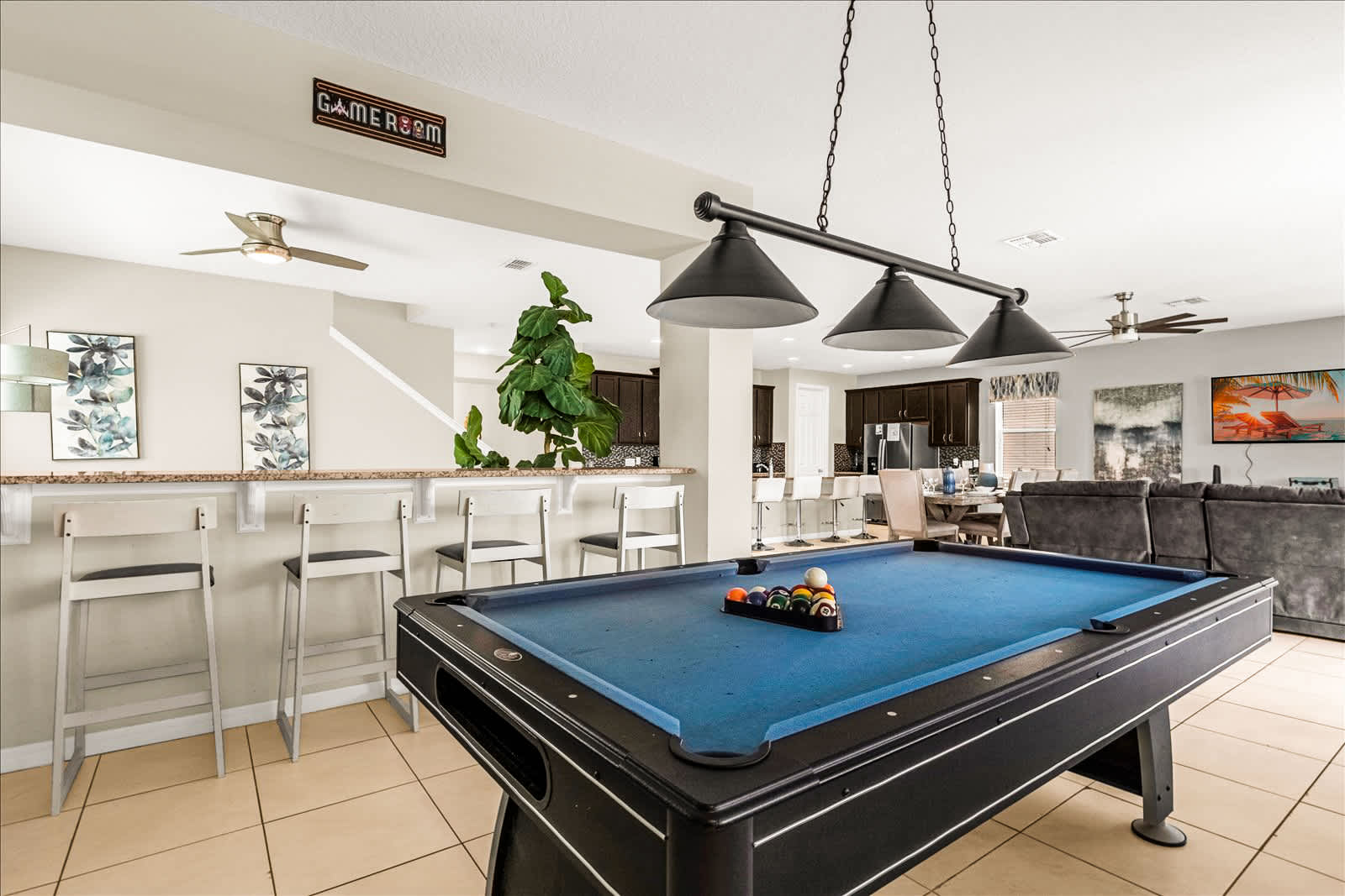 Kissimmee Villa: 9BR Retreat, Sleeps 18