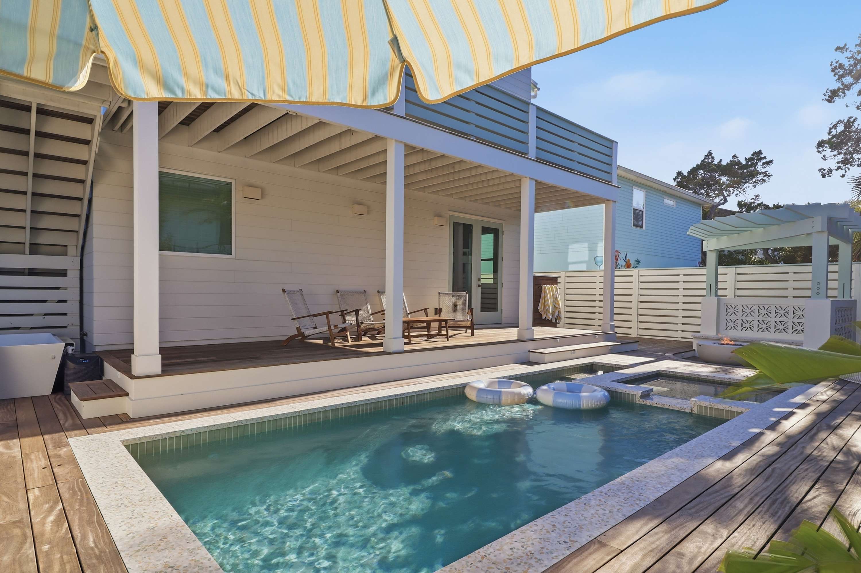 Luxury Beach Retreat, Pool Spa Sauna Yoga Studio