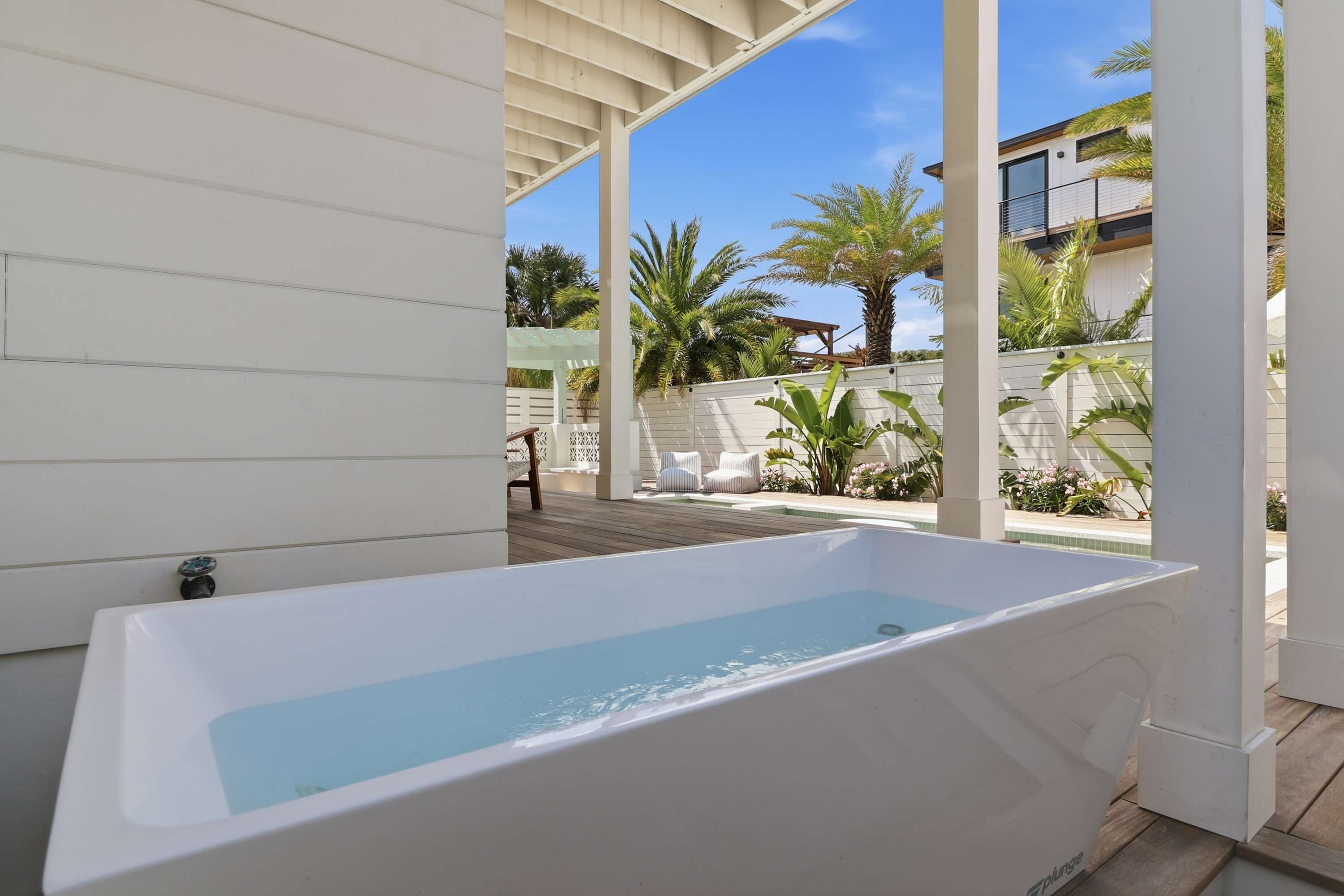Luxury Beach Retreat, Pool Spa Sauna Yoga Studio