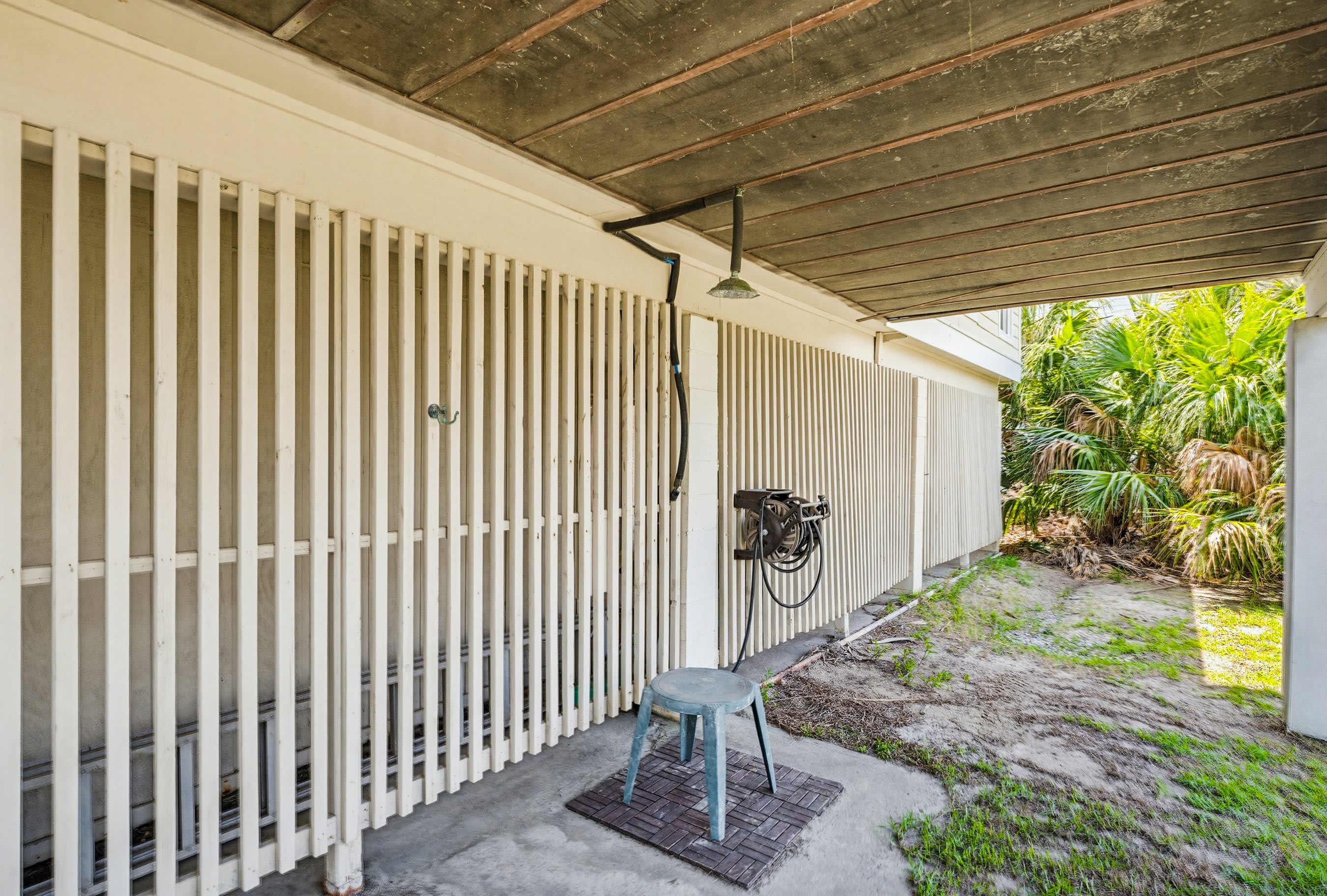 475 Tarpon Resort Access Golf Cart EV Charger | Photo 41