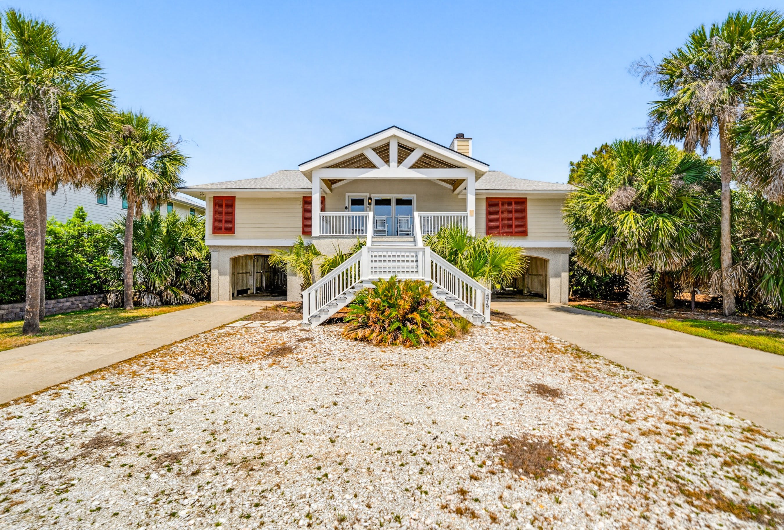 475 Tarpon Blvd 3
