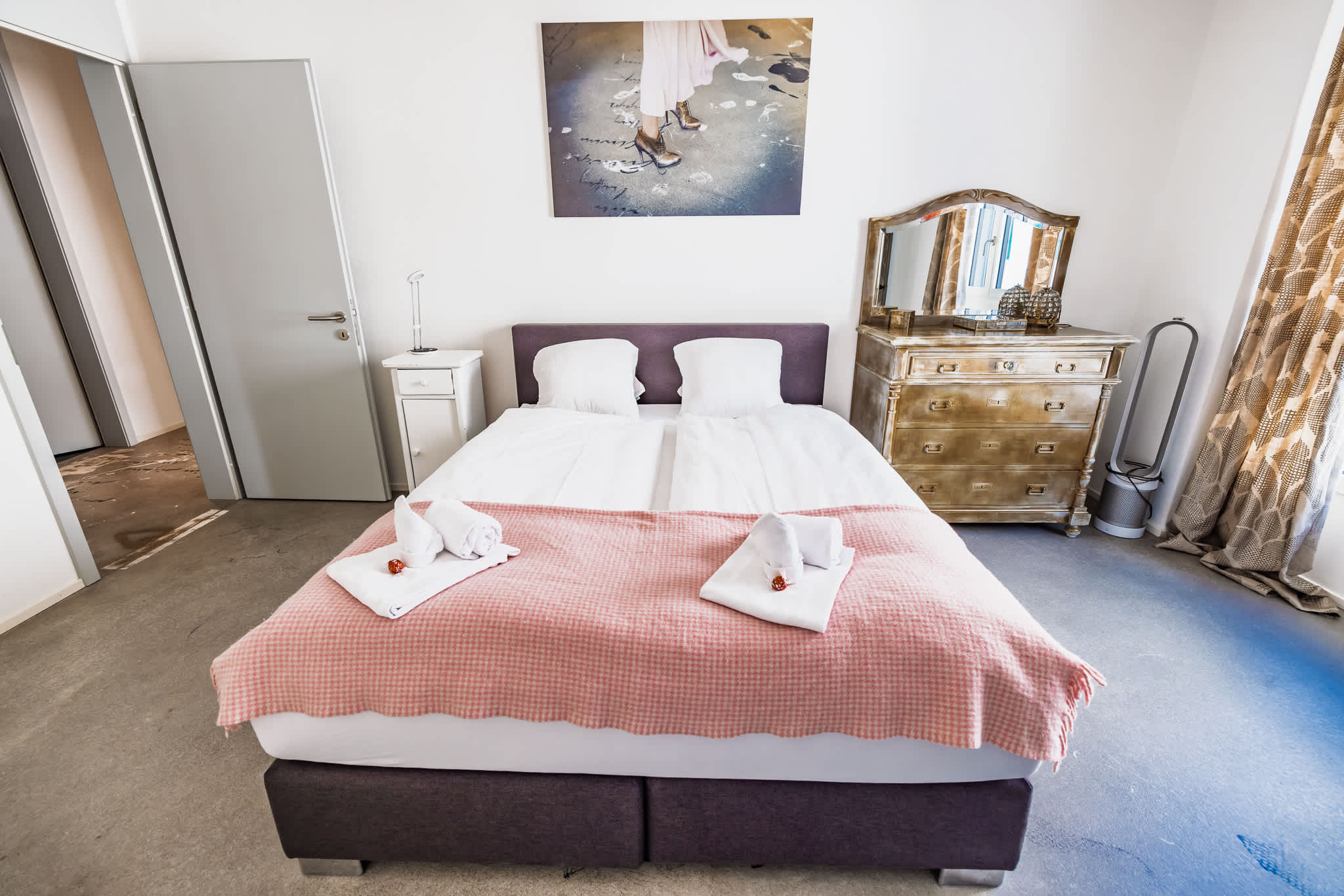 City Loft Apartment • Design in Heart of Interlaken