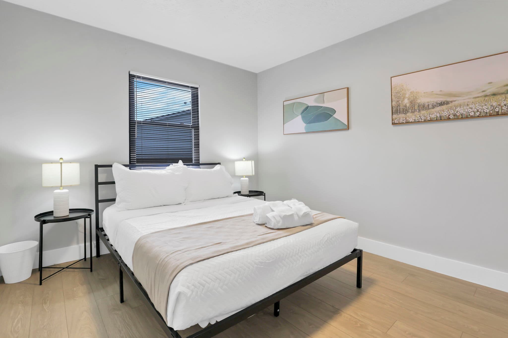 Cozy German Village Retreat | Parking| Laundry