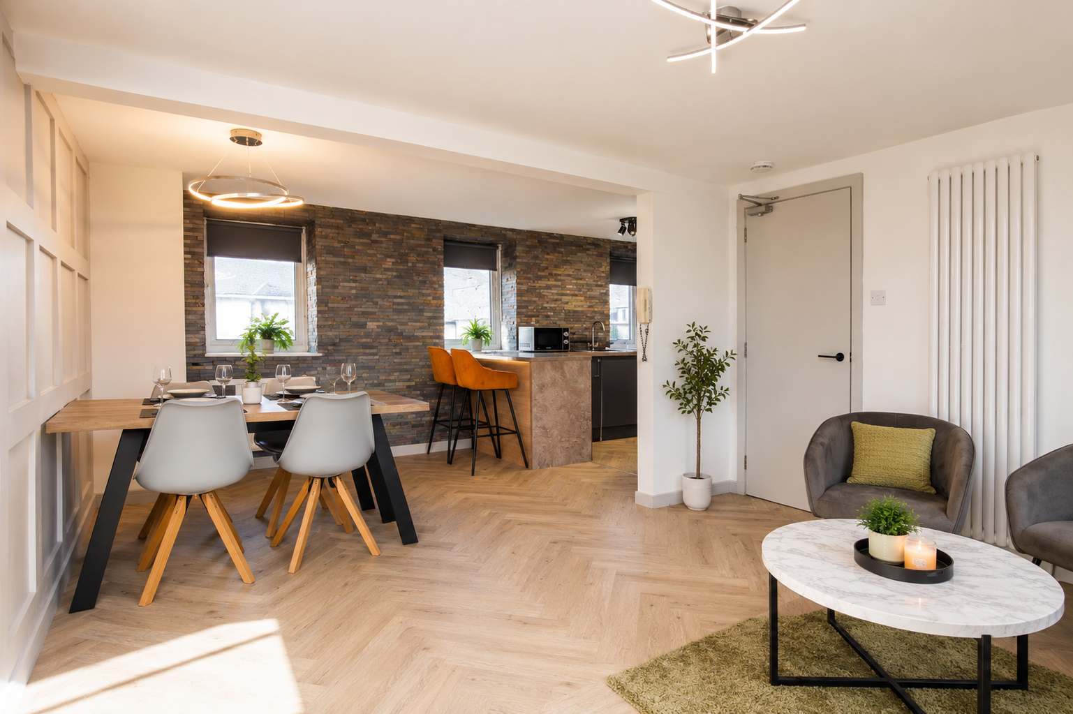 Nr Gala Water walks & countryside trails -WiFi-5BR in Union Street TD1 1PG - Property image 6 - VivreStays