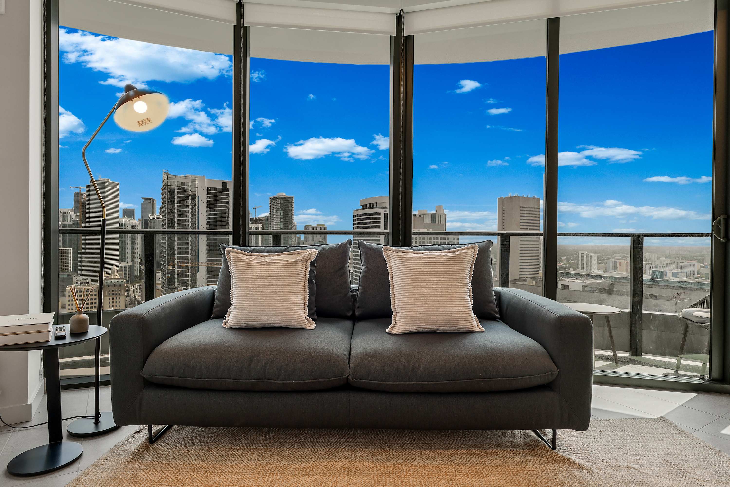 1 Mile FIFA Fan Fest | Luxury 1BR | Rooftop Pool