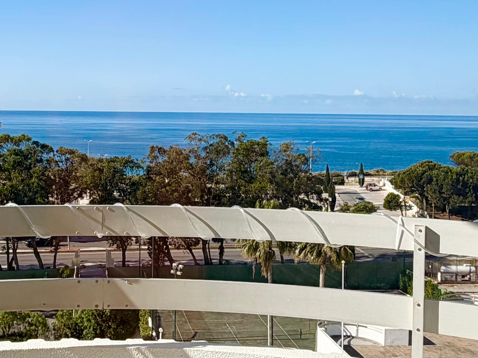 Luxury Praia da Rocha 1BR Apartment | Oceanview Balcony & Pool