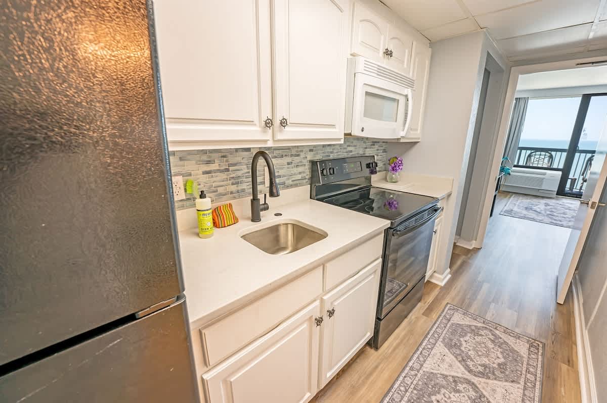 Compass Cove 1469 Oceanfront | Photo 8