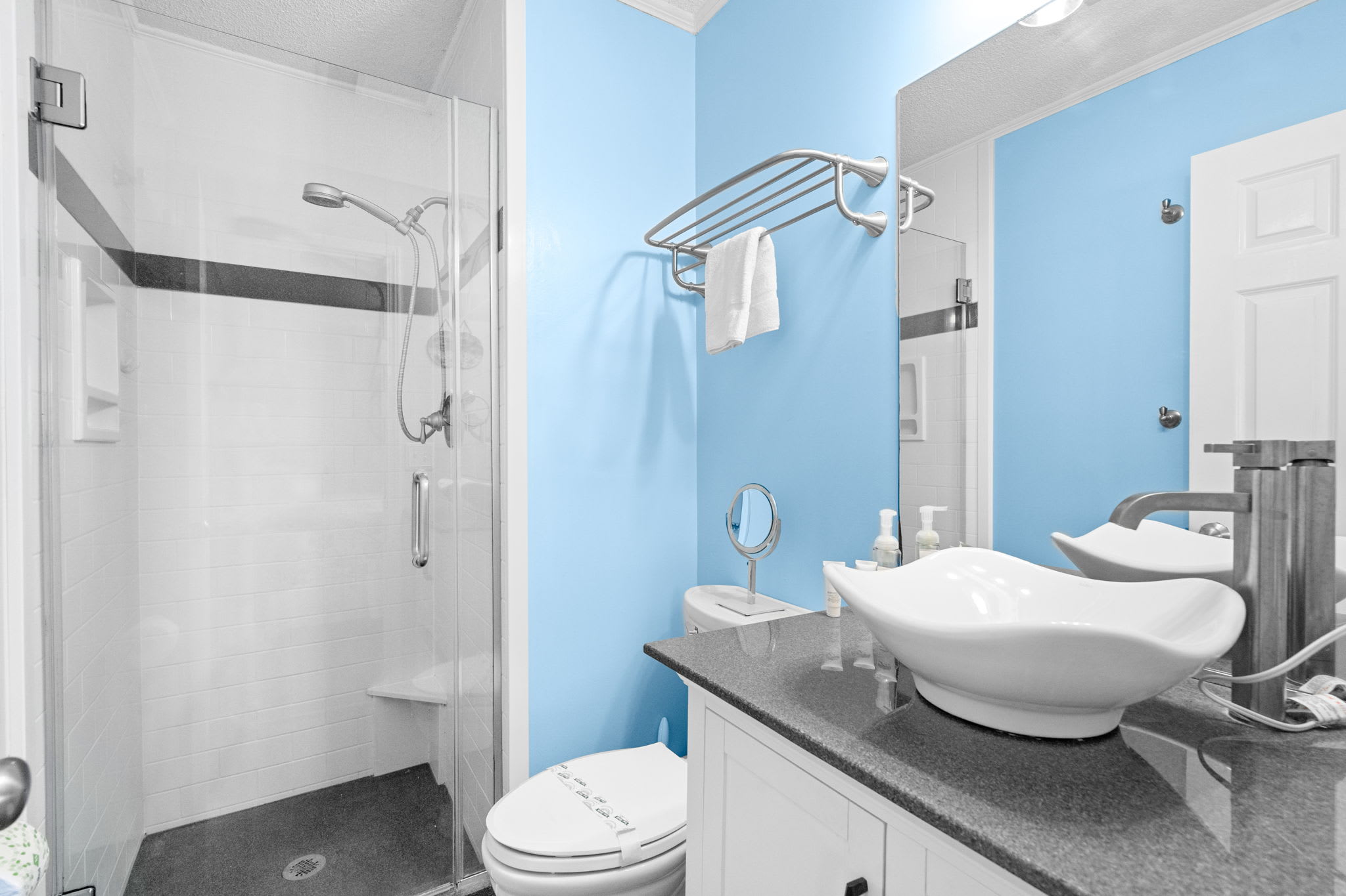 Raintree Villas H3 Oceanfront | Photo 16