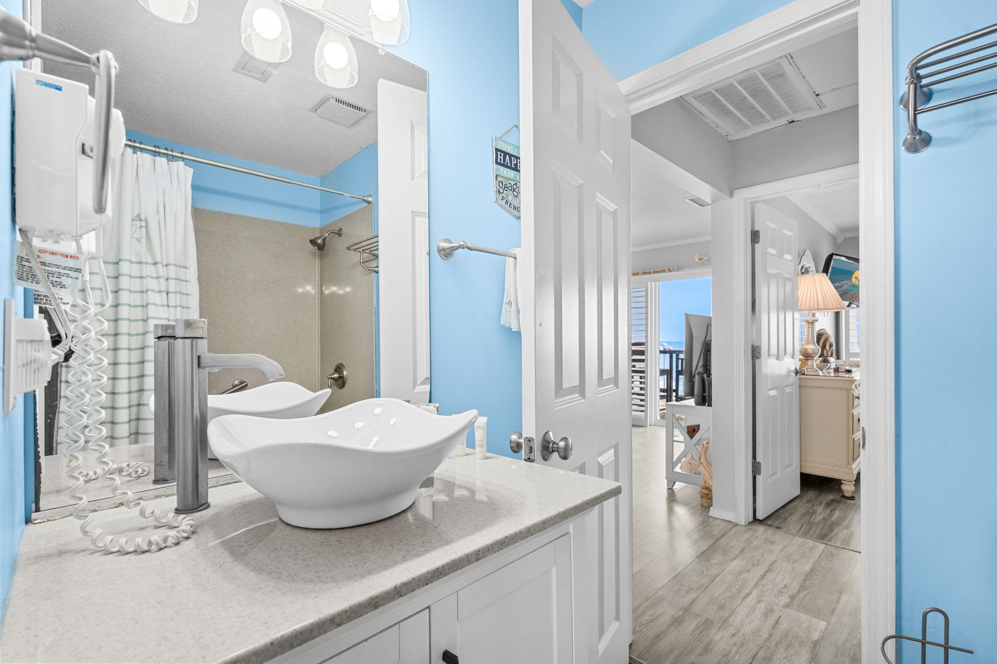 Raintree Villas H3 Oceanfront | Photo 19