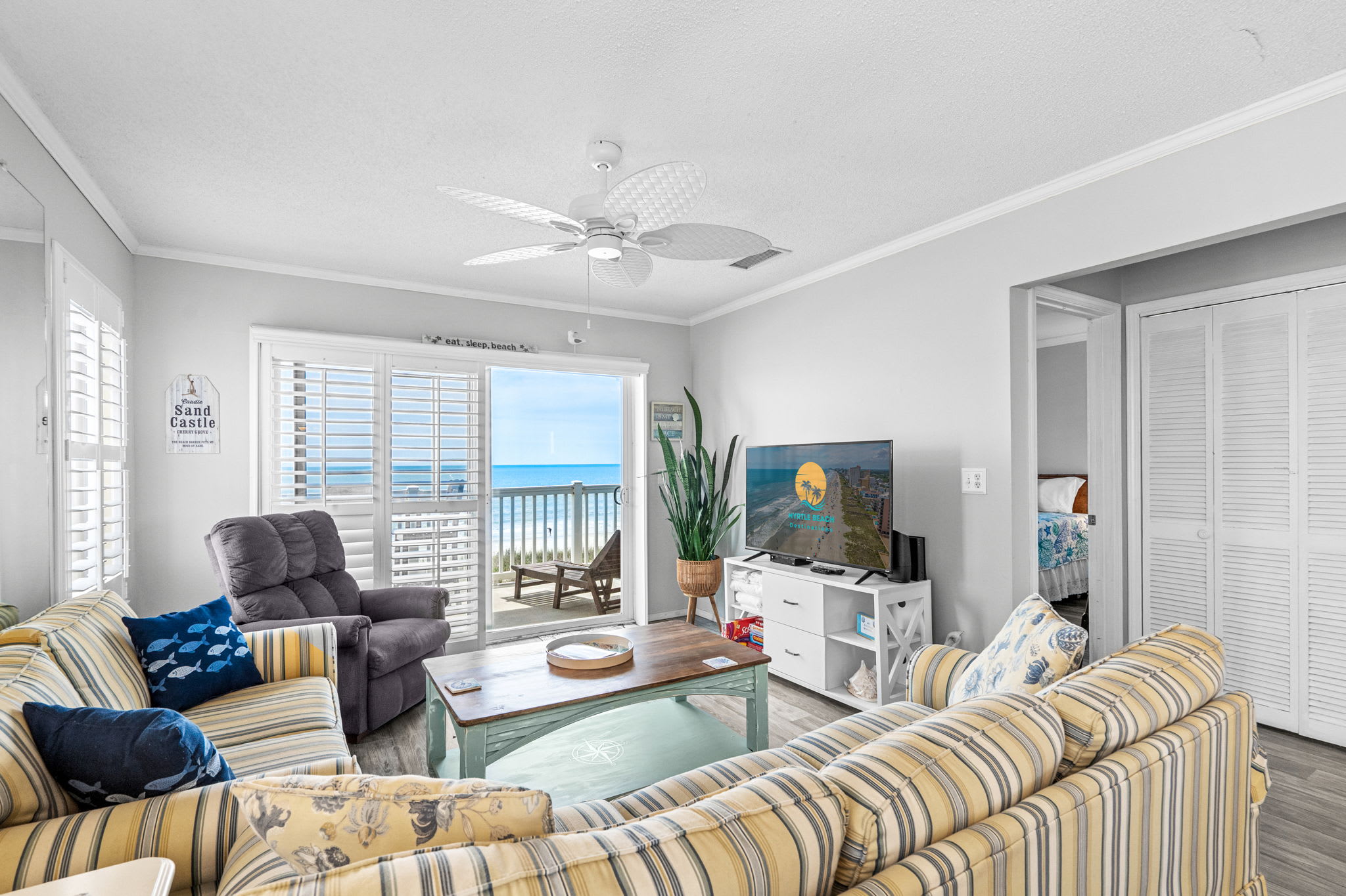 Raintree Villas H3 Oceanfront | Photo 2