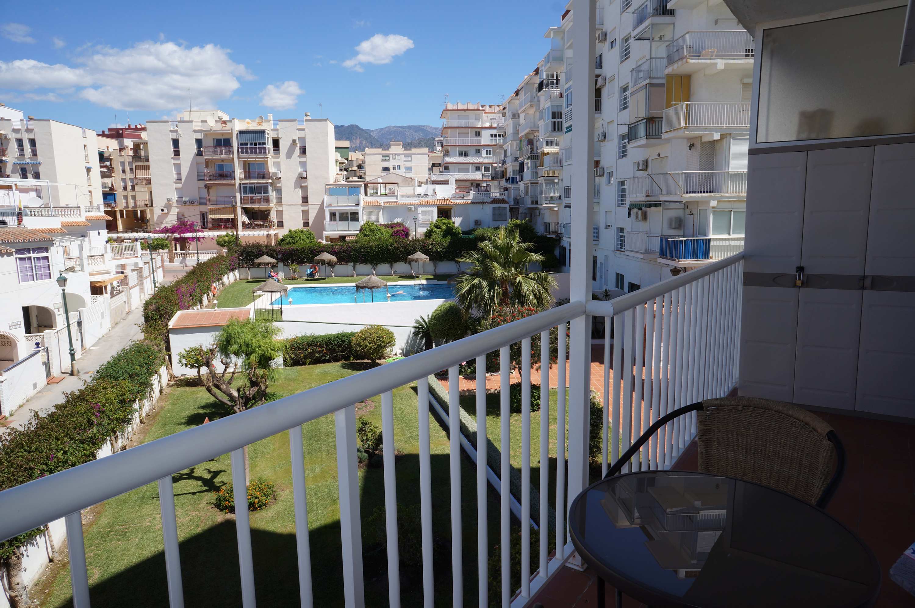 View 10