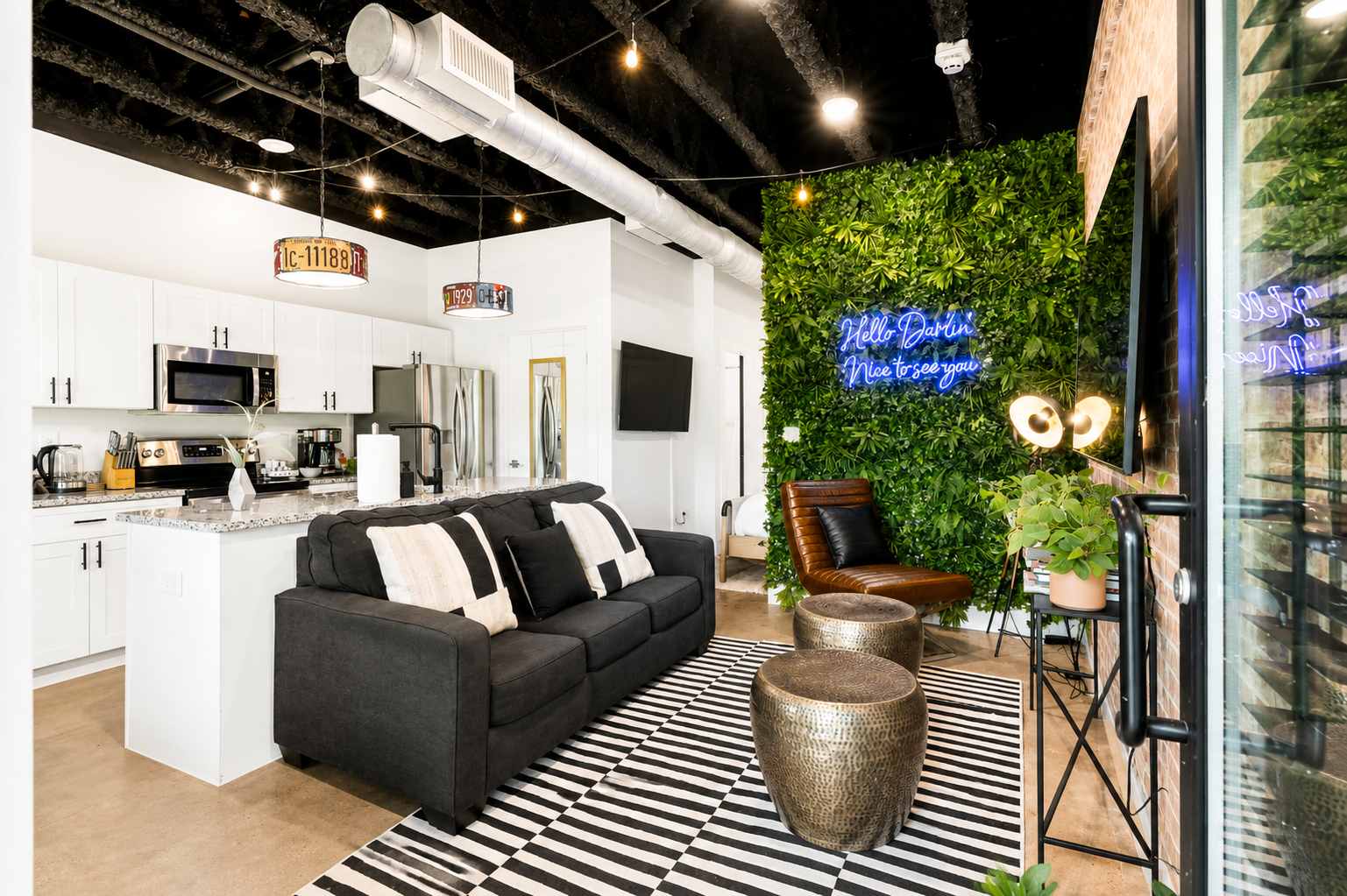 Spacious Nashville apartment near Downtown & BNA!