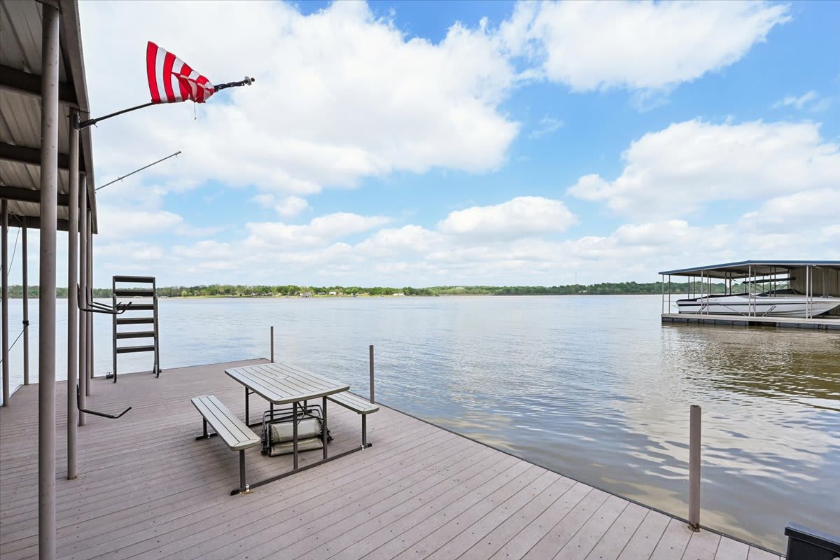 Swim dock