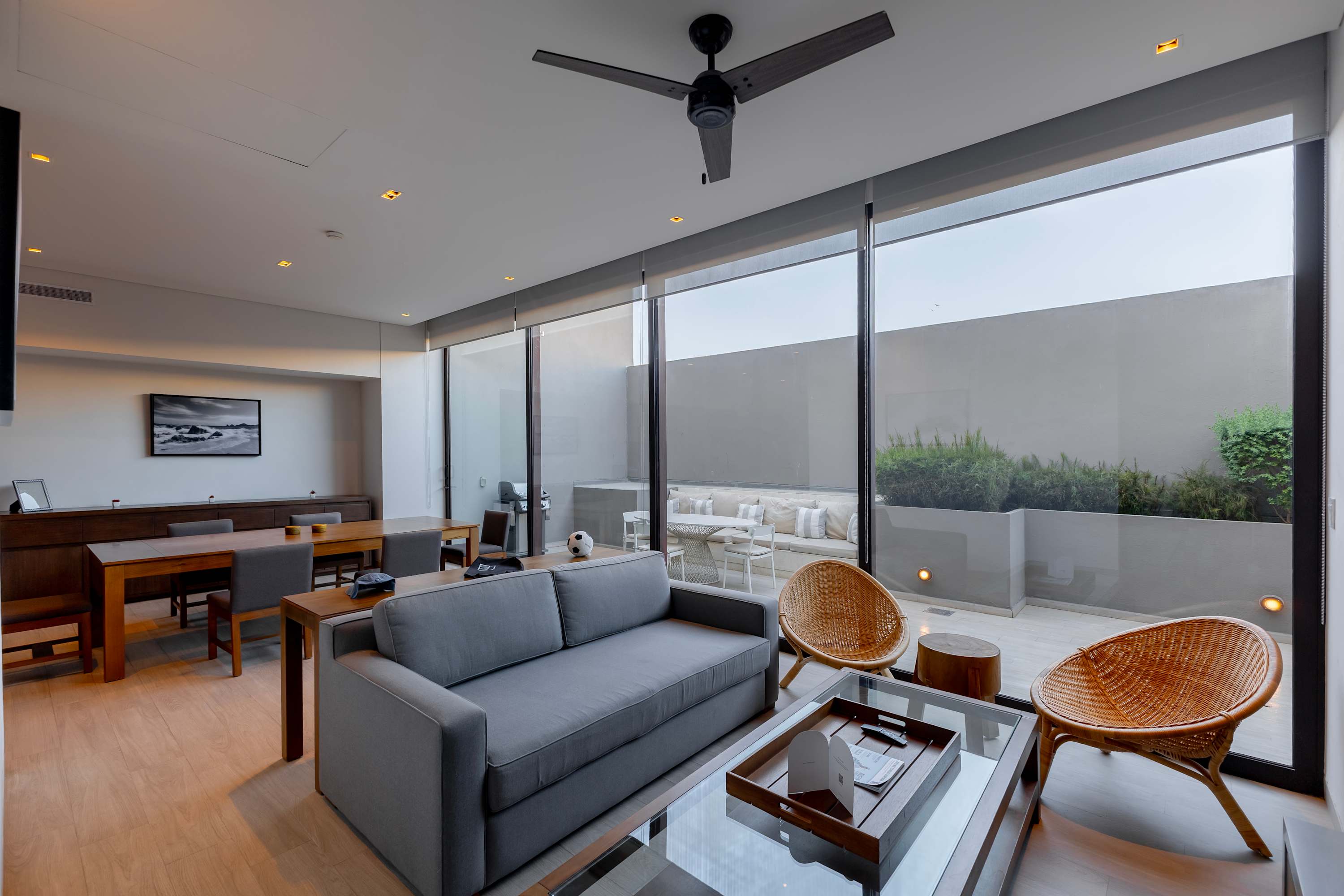 Capitalia | Waterfront and Panoramic Cabo Skies