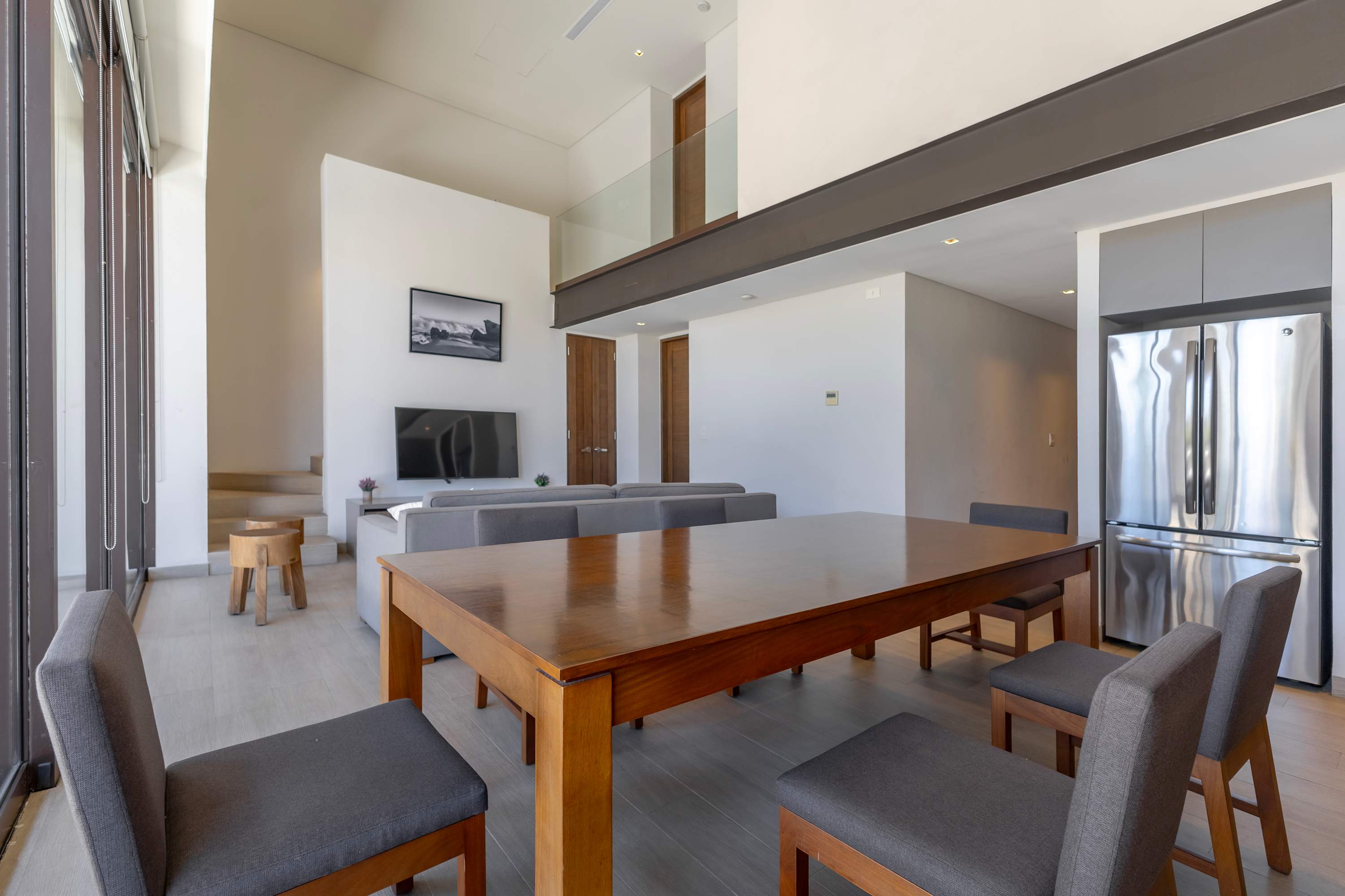 Capitalia | Paraiso Escape with Private Fitness