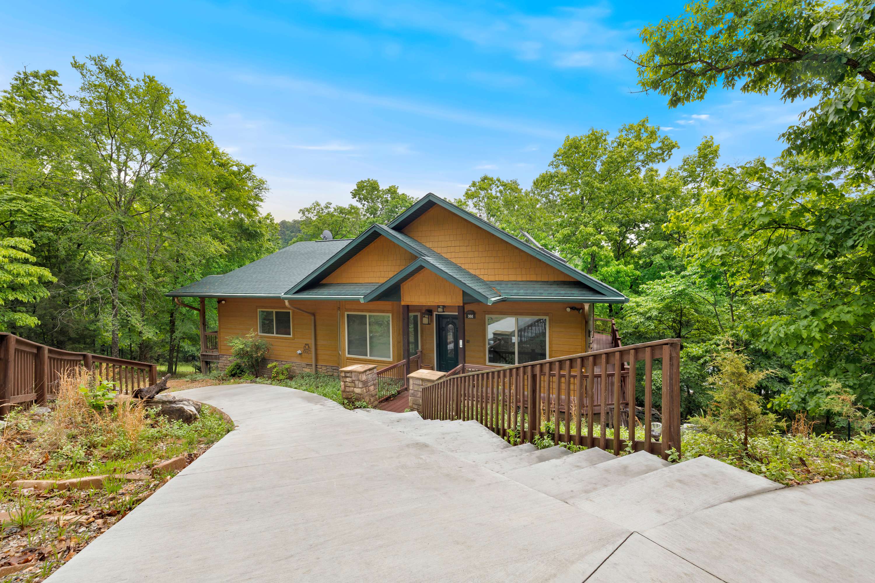 The Lakeview Retreat - Lake Access