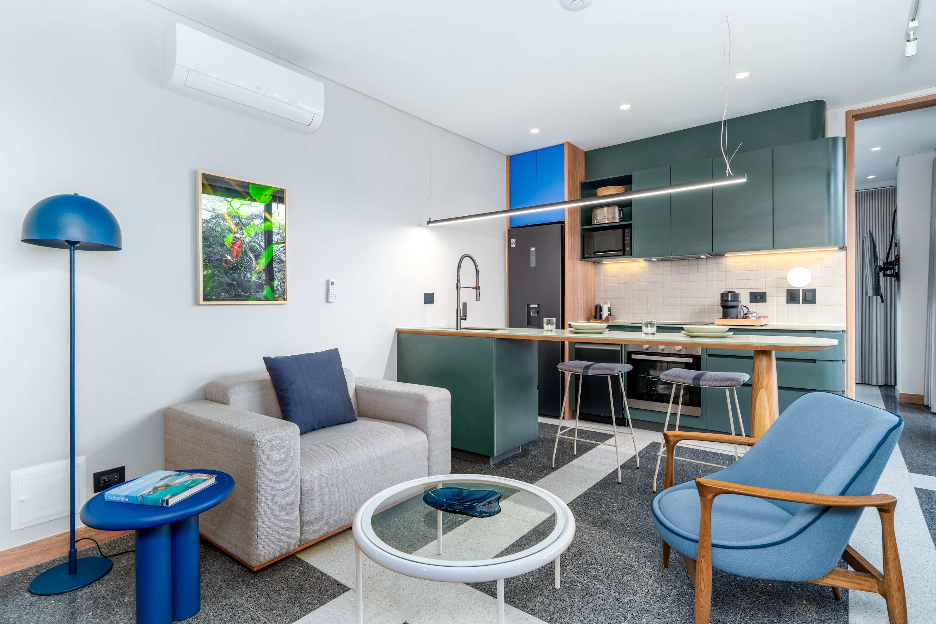 Deluxe Nomad Pad • Balcony • By Restaurants | 403 in Calle 21 Norte 9 Norte22, 760046 Cali