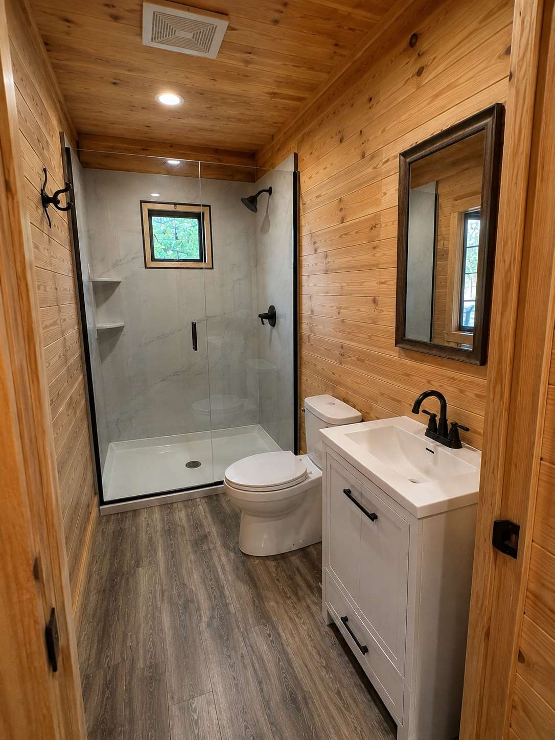 Lakefront RV Cottage in Parry Sound #205