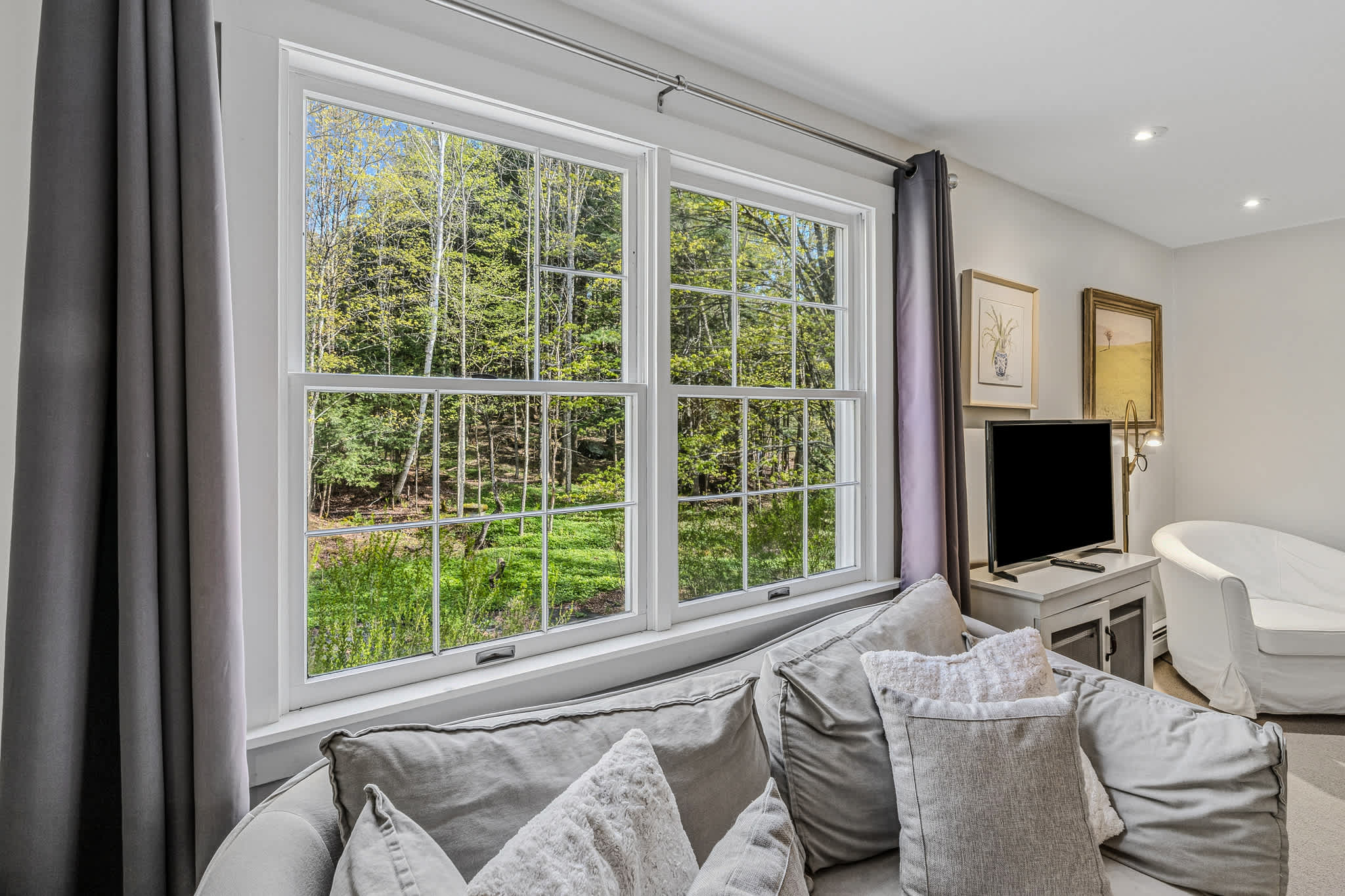 Beautiful Woodstock Home with Fire Pit, Grill, and Mountain Charm