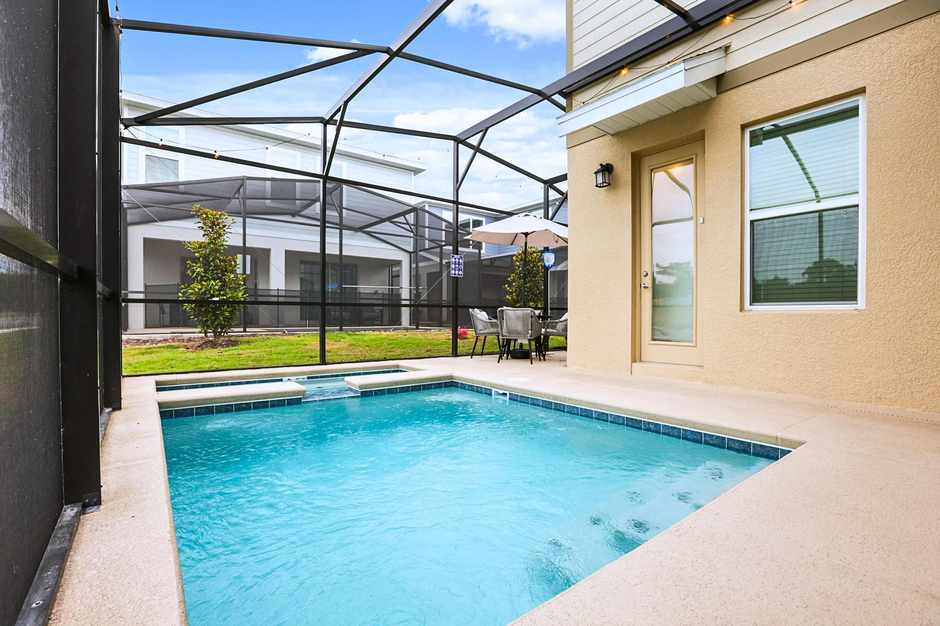 Newly Built Villa with Pool Cinema Games Room 6