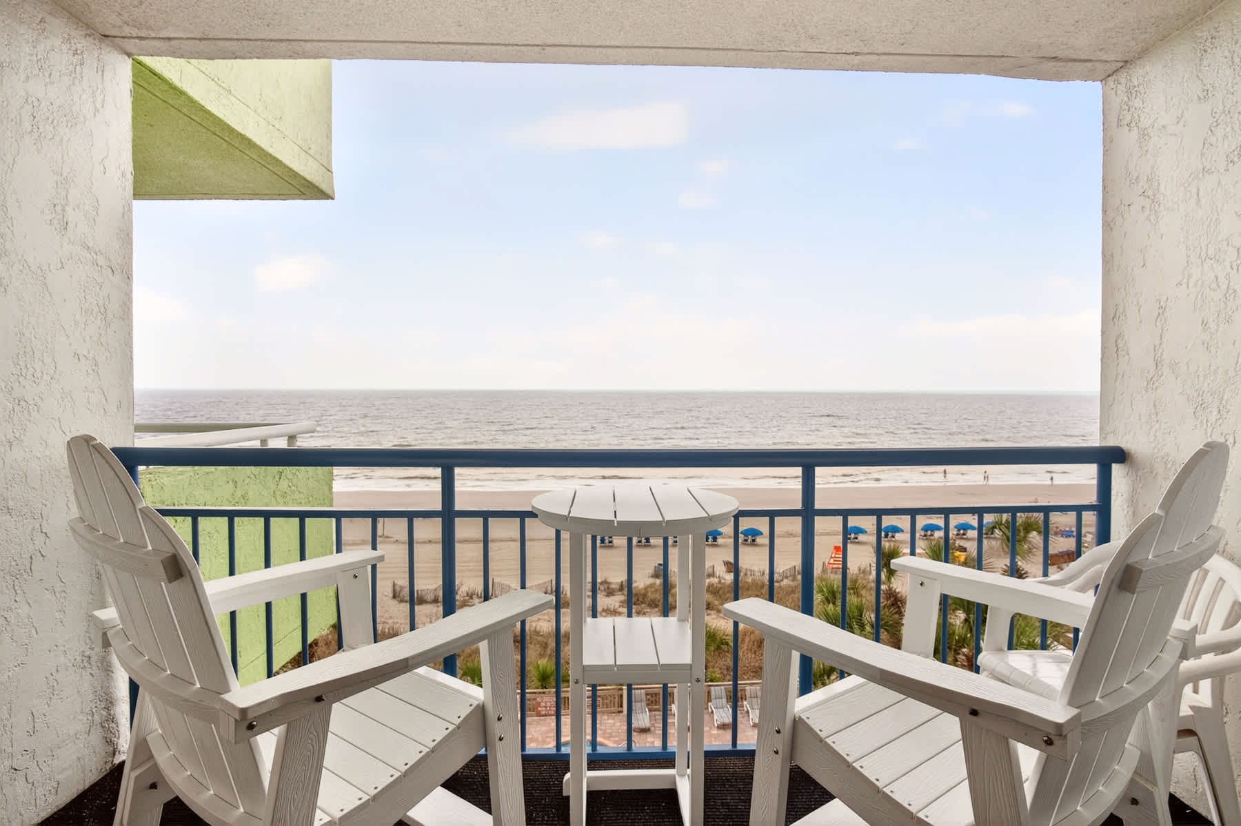 Coral Beach Getaway Oceanfront Pools Lazy River | Photo 17
