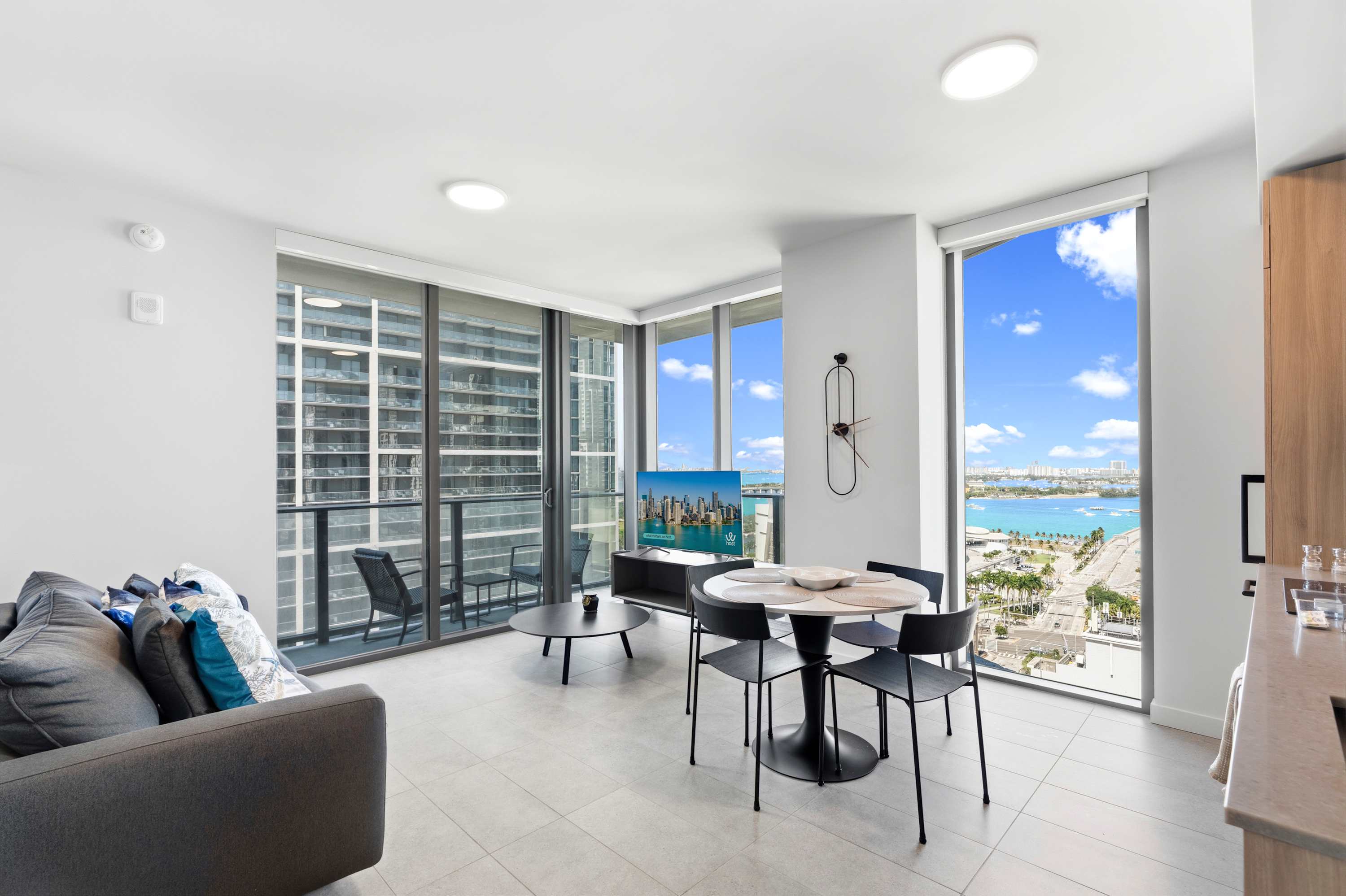 Near FIFA Fan Fest | Spacious 2BR | Pool / Gym