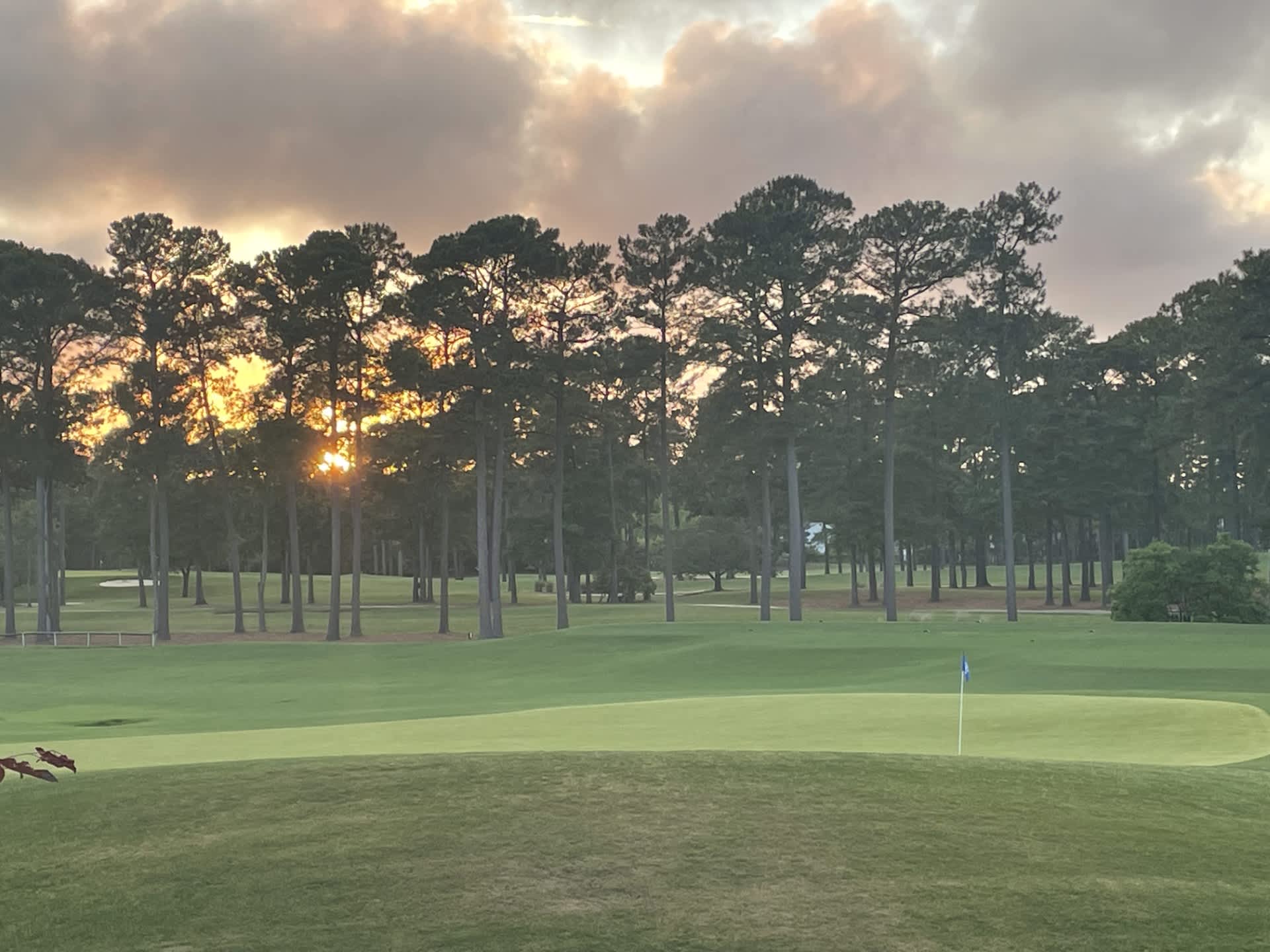 World Tour Unit 206 Overlooking the 18th Green