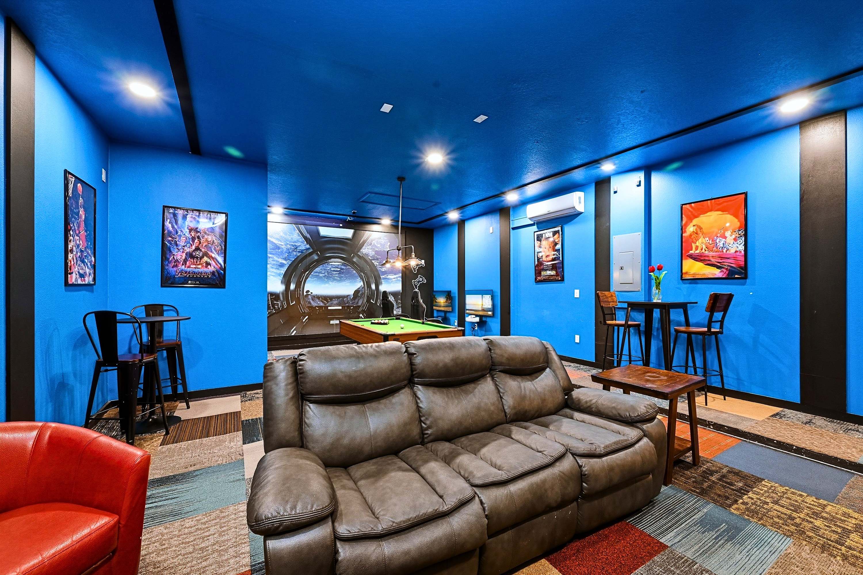 Upstay Disney Getaway with Pool Game Room | Photo 20