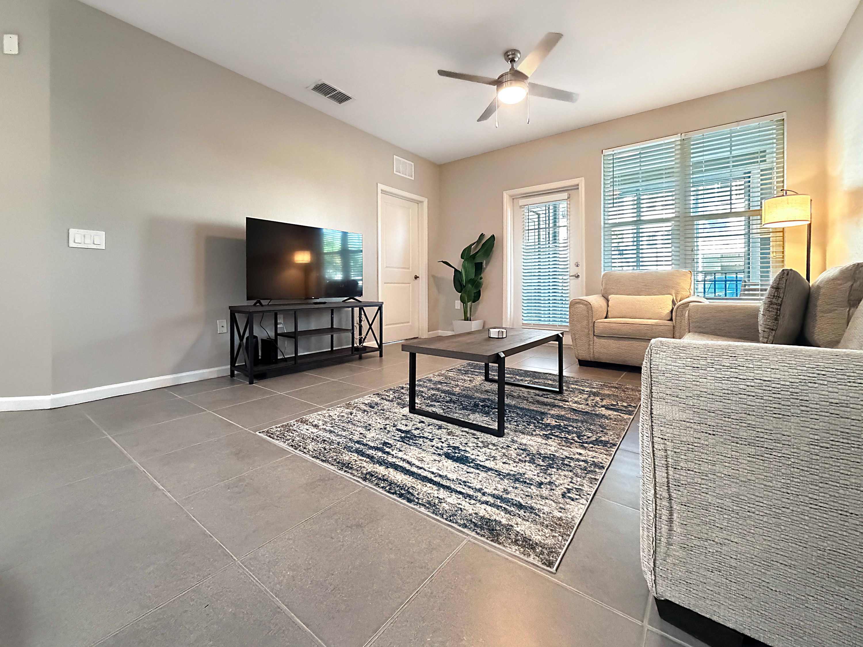 Contemporary Comfort in Prime Location