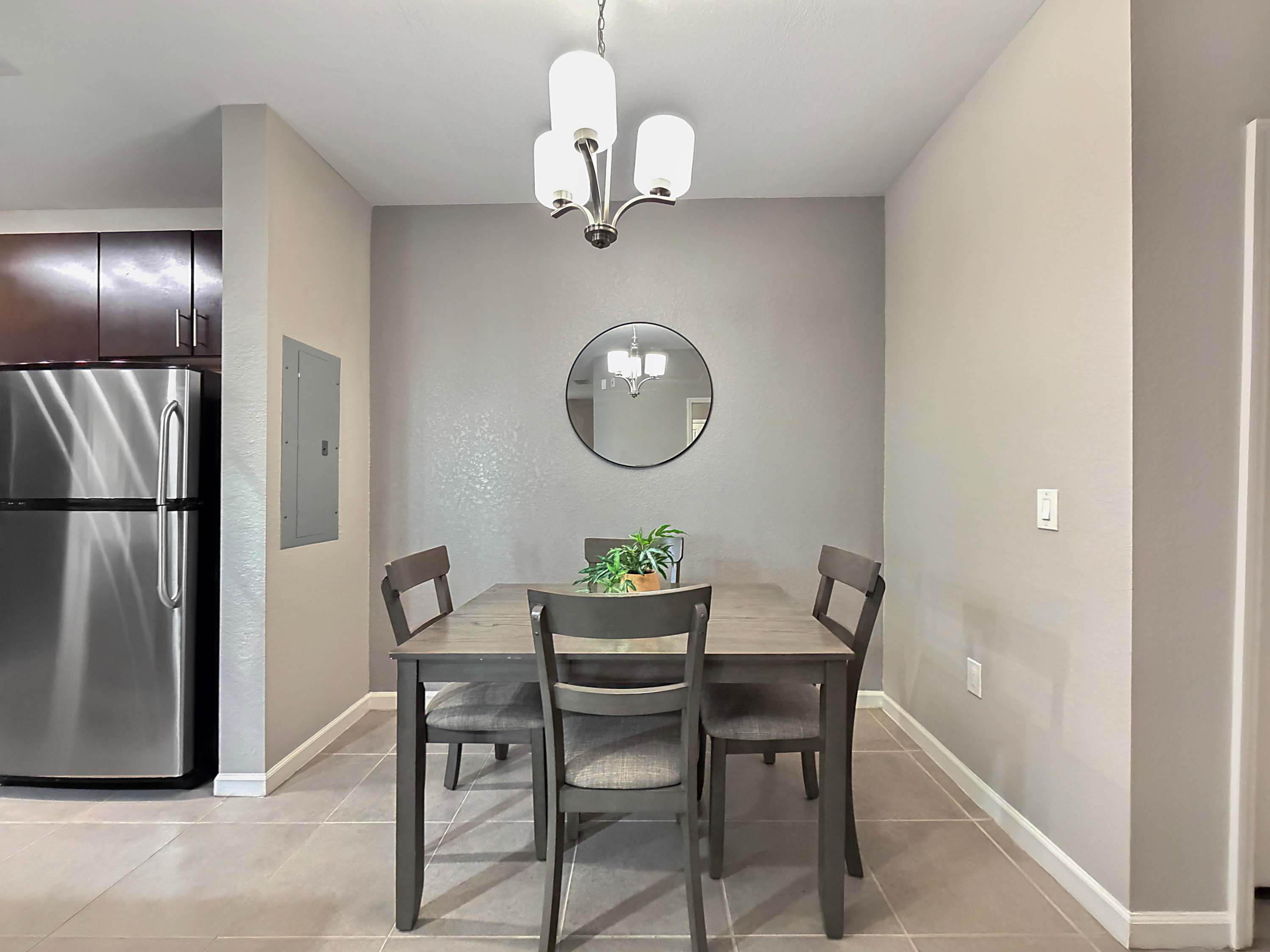 Contemporary Comfort in Prime Location