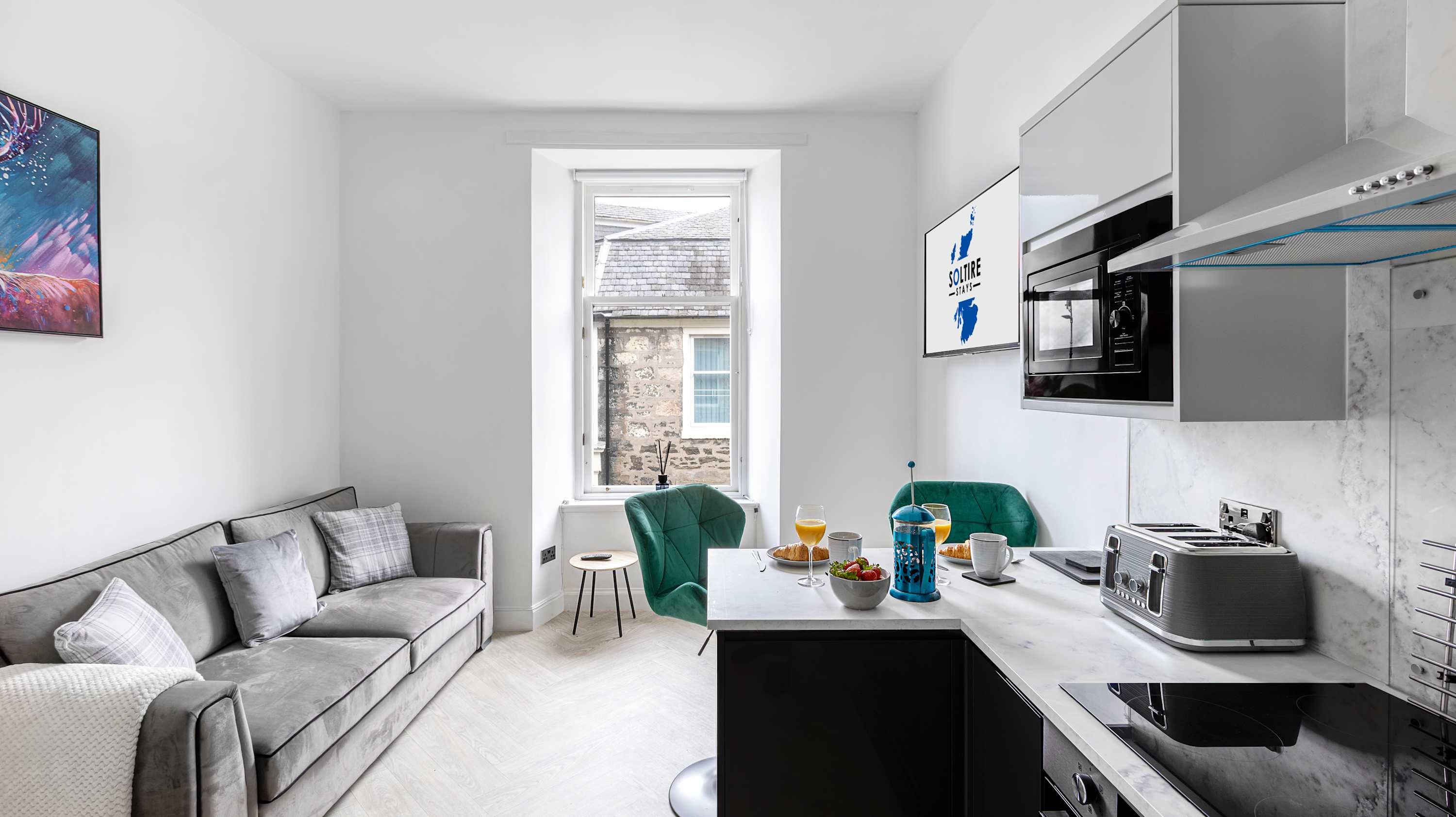 Fountain View Apartment in Flat 1/2, 25A Gallowgate PA20 0HR - Property image 8 - VivreStays