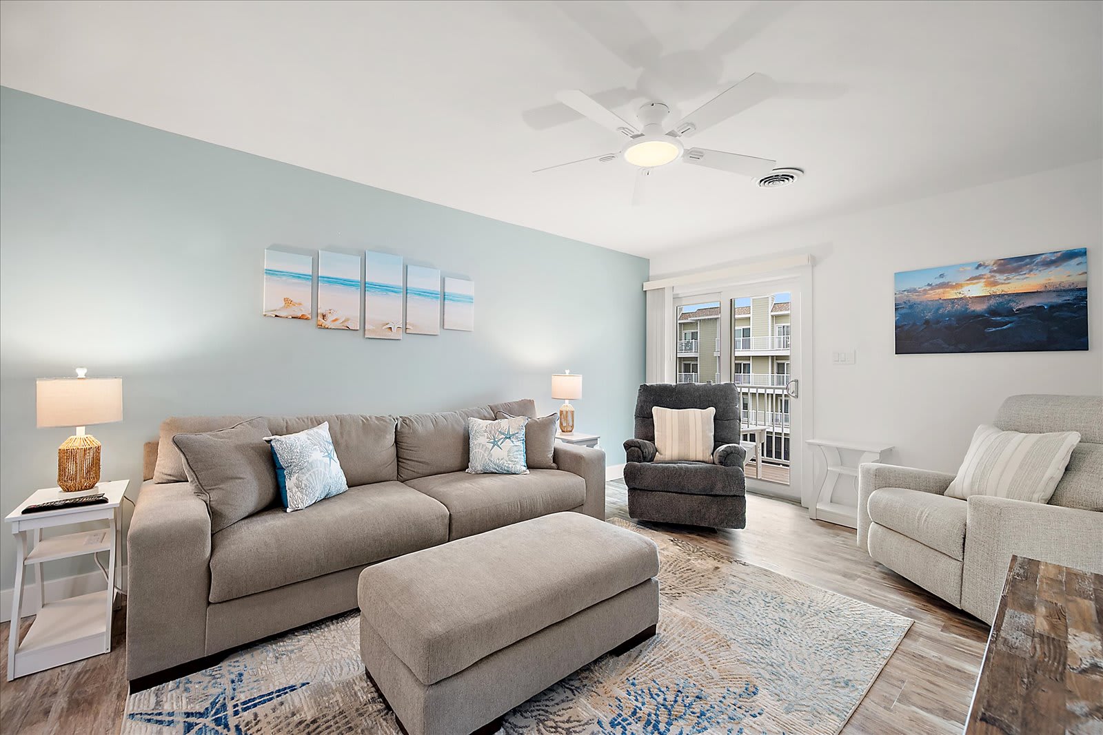 Bayview Condo with Pool and Short Walk to Beach
