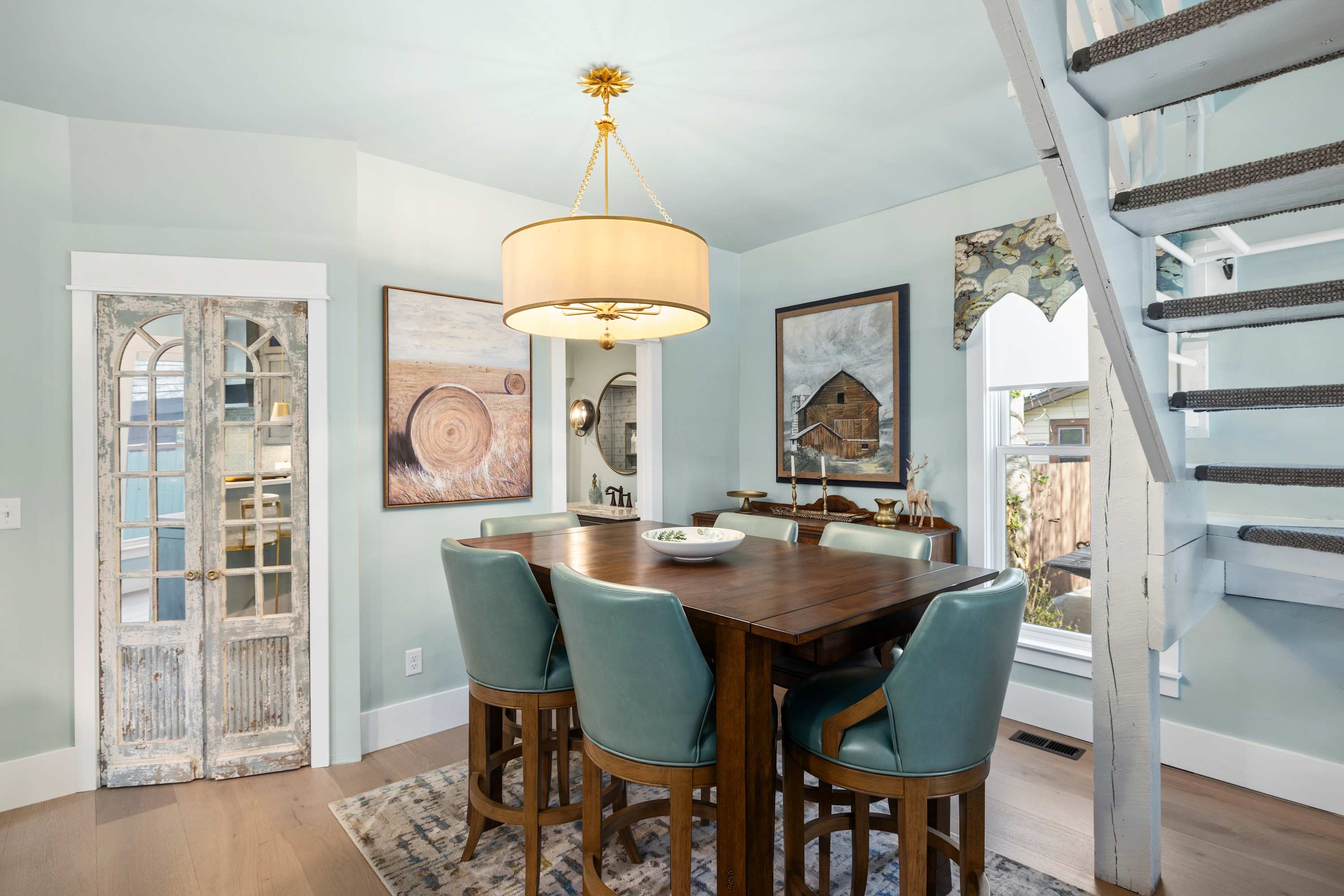 PLATTinum Haven, In town 3 bedroom 3 bathrooms with hot tub