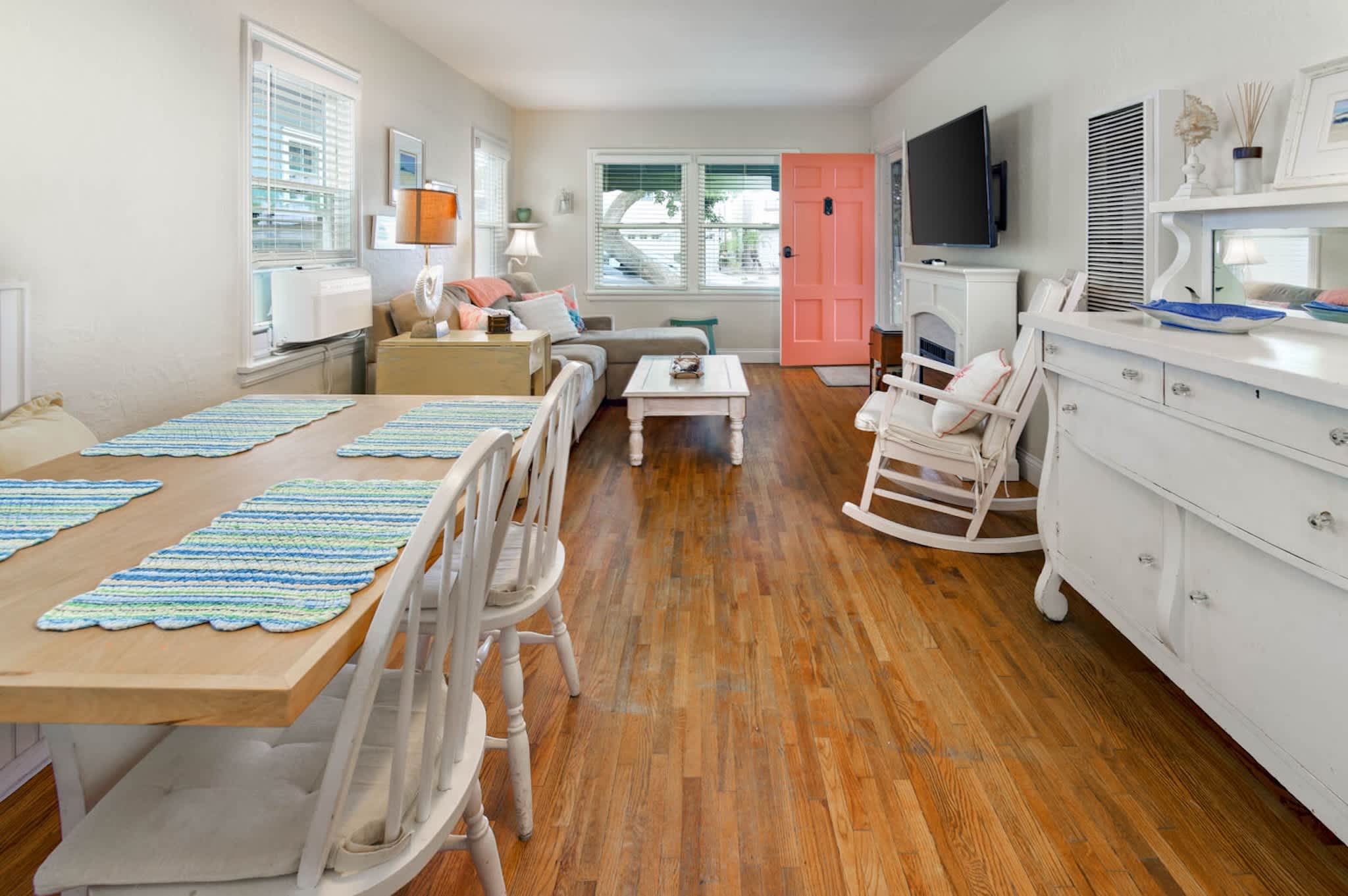 Gather, dine, and unwind in this bright and welcoming shared space