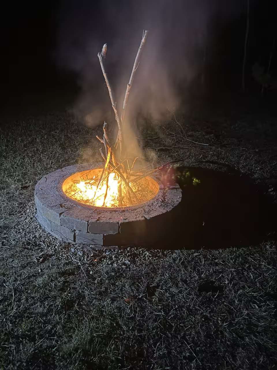 New fire pit (please bring local firewood)