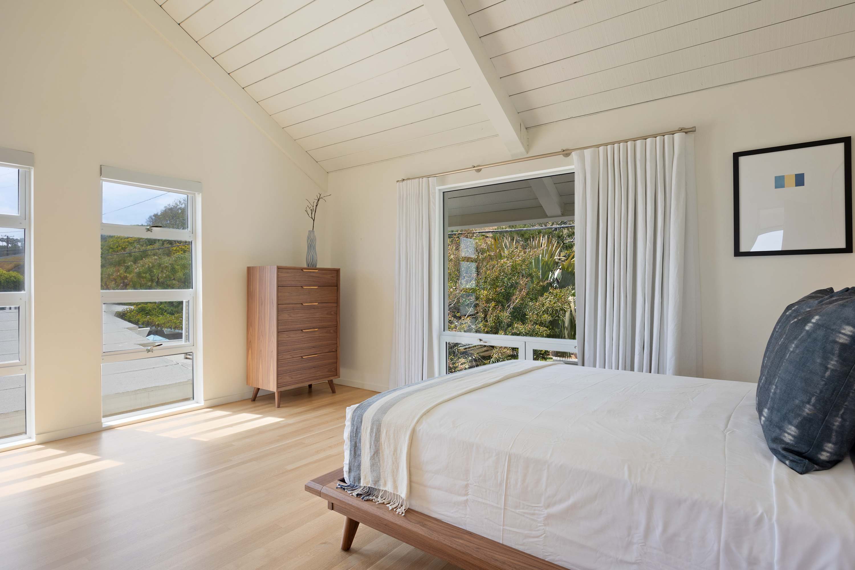 Malibu Cove Colony Beach by Stay Awhile Villas