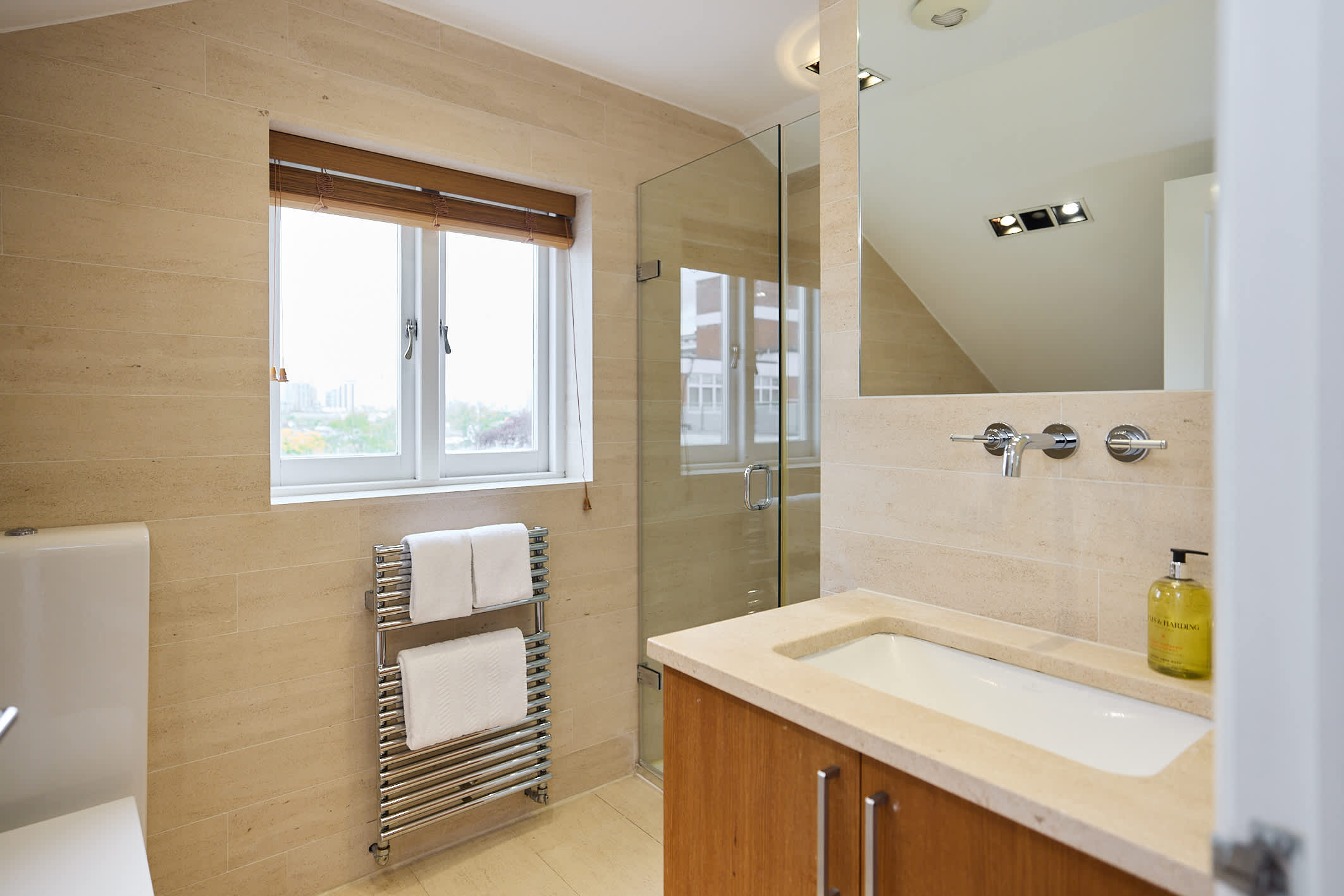 A Study in Timber & Glass by Abbey Road in Hamilton Gardens 26 NW8 9PU - Property image 32 - VivreStays