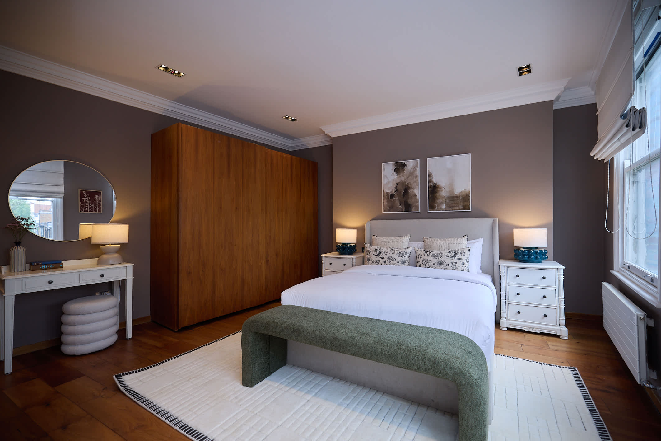 A Study in Timber & Glass by Abbey Road in Hamilton Gardens 26 NW8 9PU - Property image 36 - VivreStays